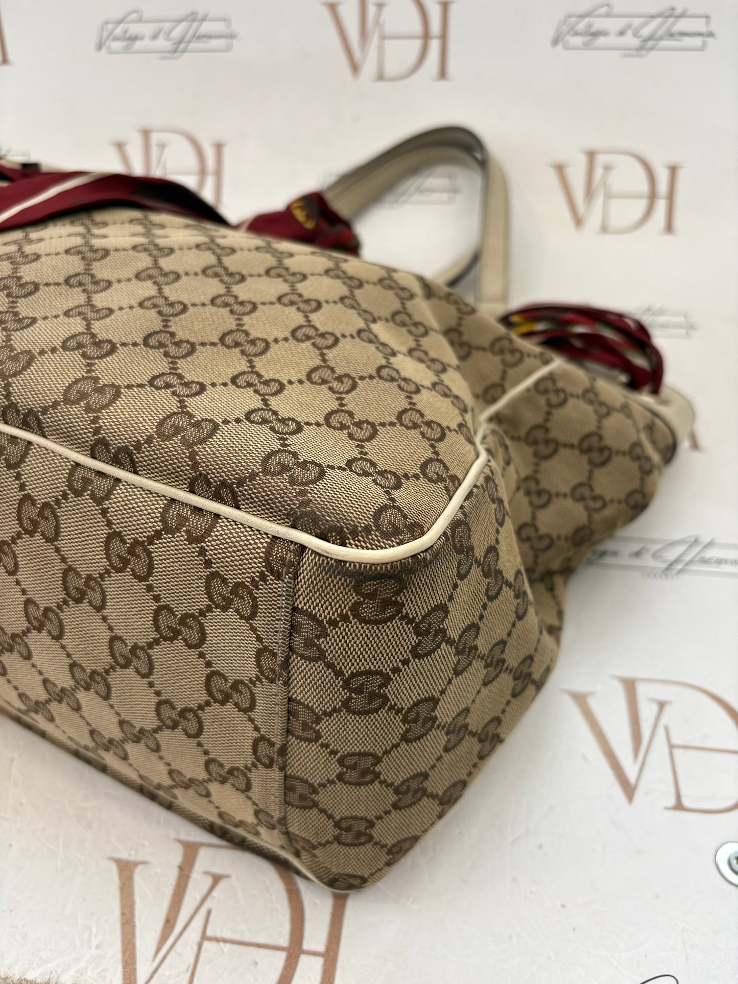 201377 - Gucci Bag