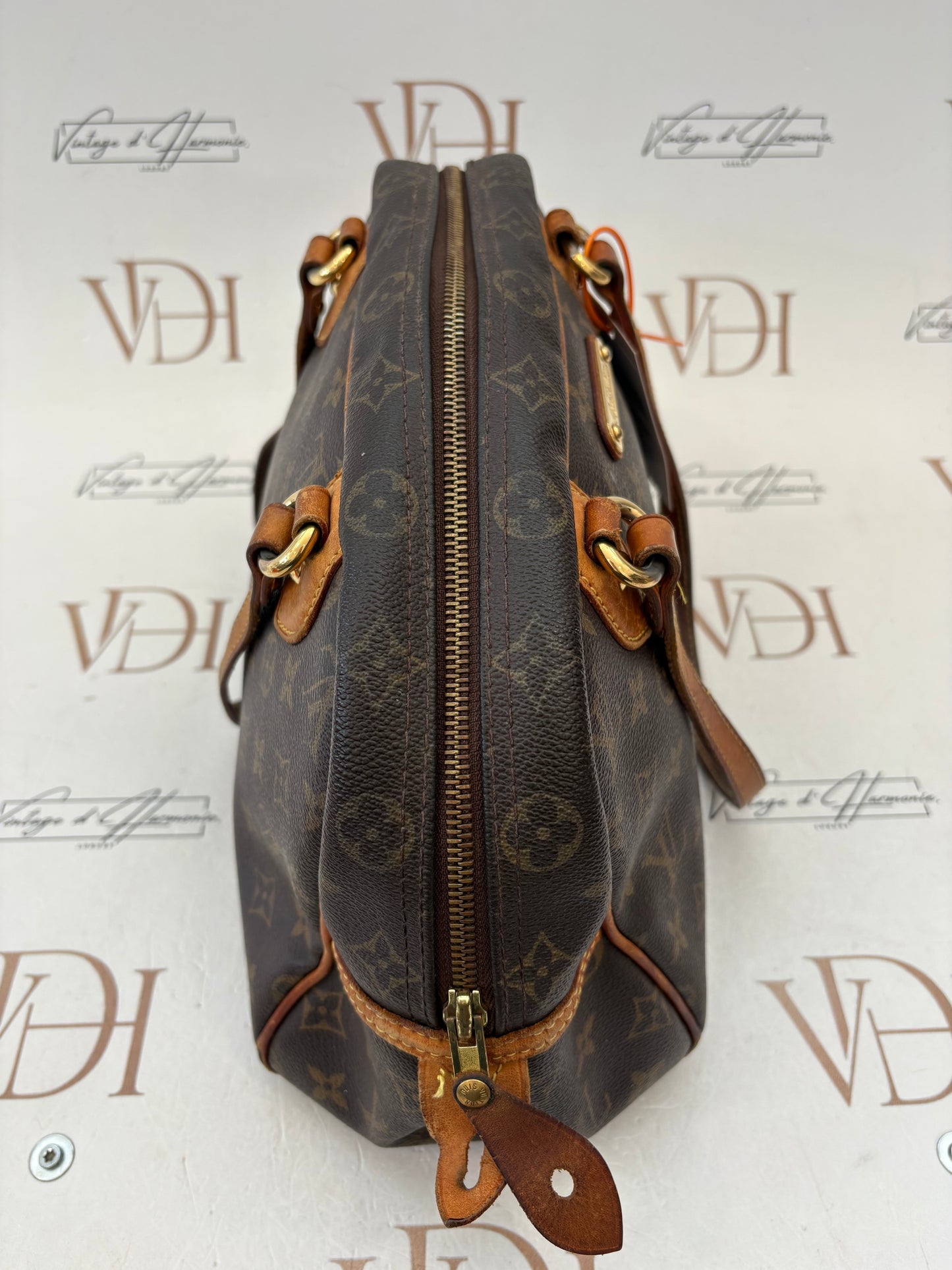 016901 - Louis Vuitton Montorgueil PM