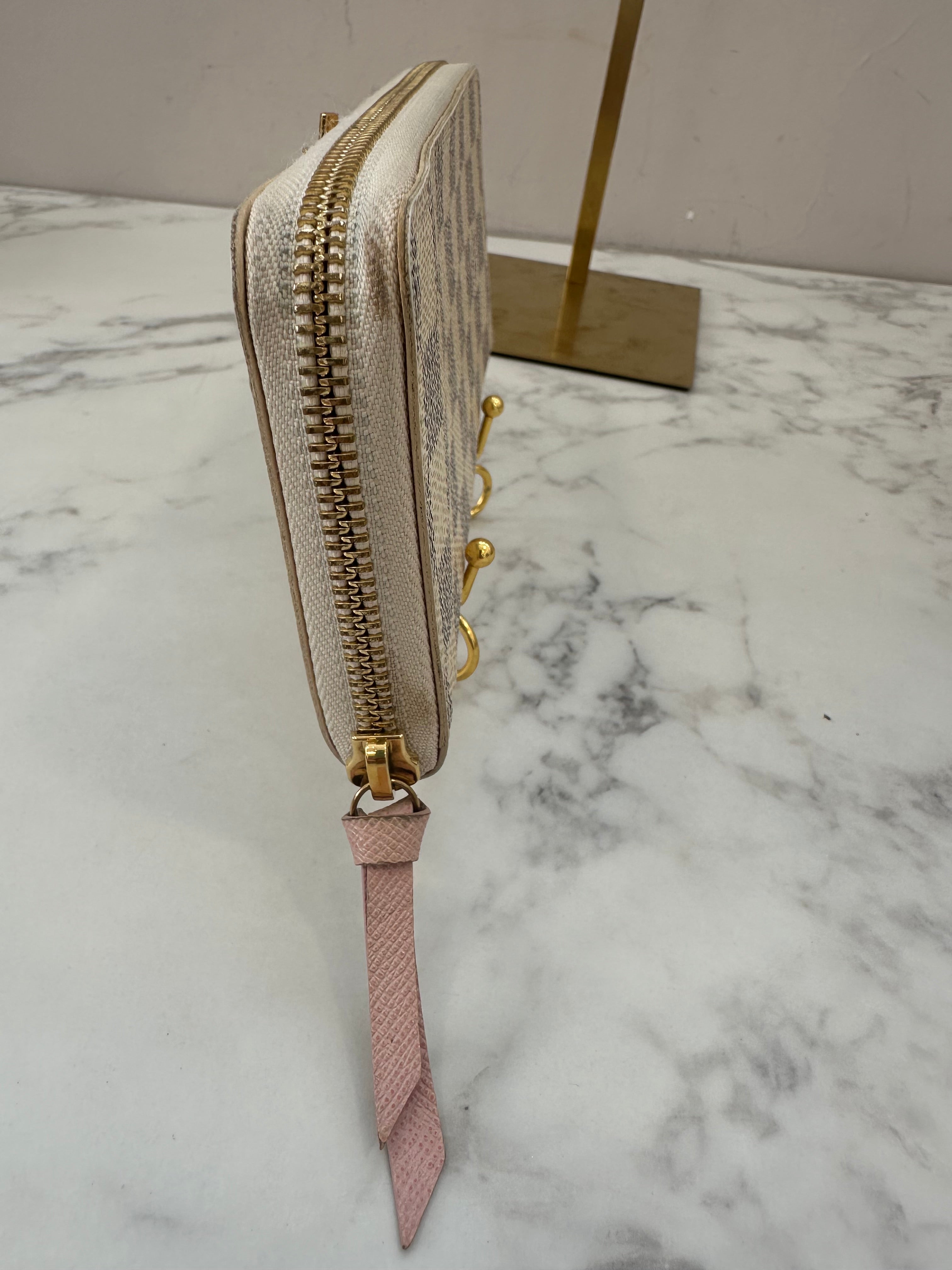 Louis Vuitton Azur Portefeuille Clemence Zippy Wallet