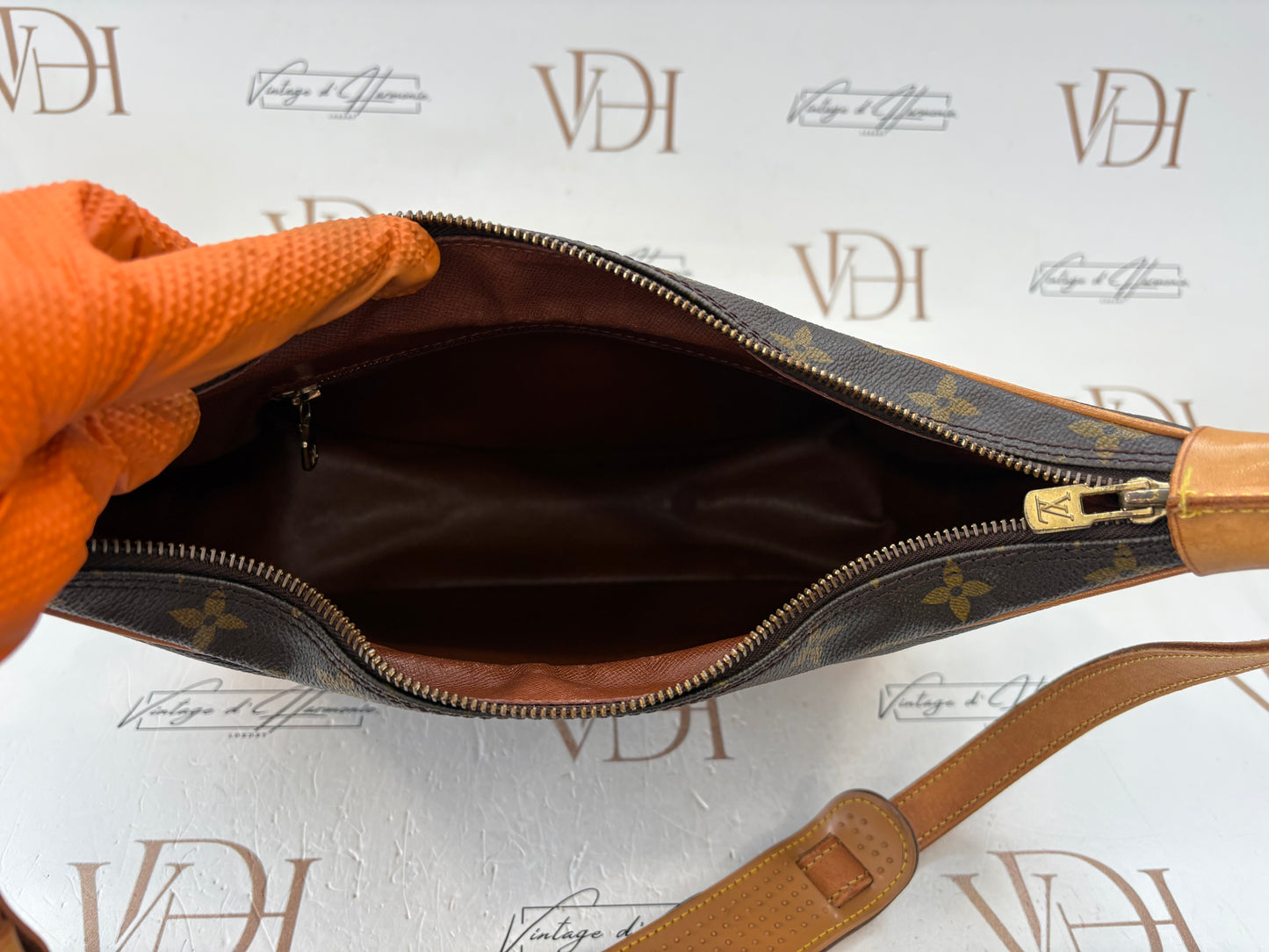 018671 - Louis Vuitton Boulogne 30