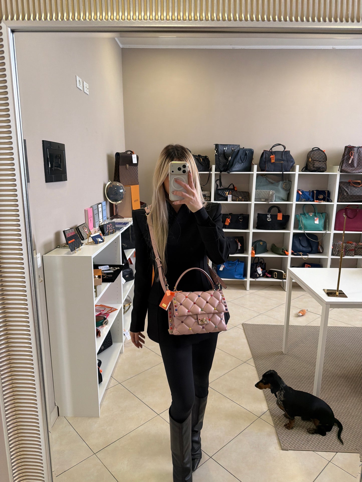 382347 - Valentino Candystud