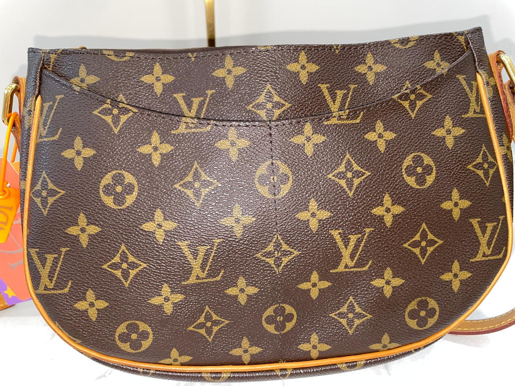 Louis Vuitton Menilmontant pm