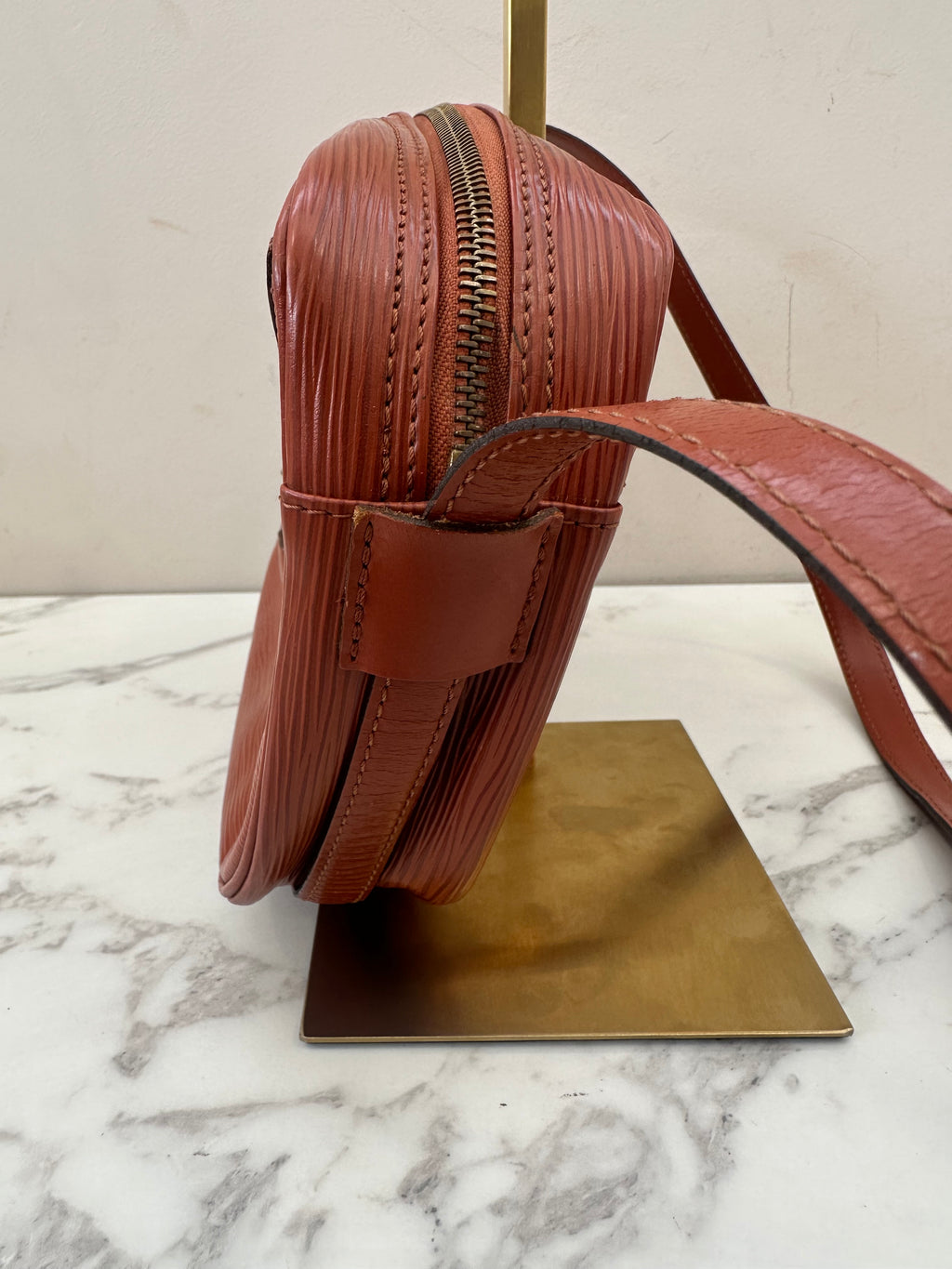 Louis Vuitton Epi Jeune Fille MM