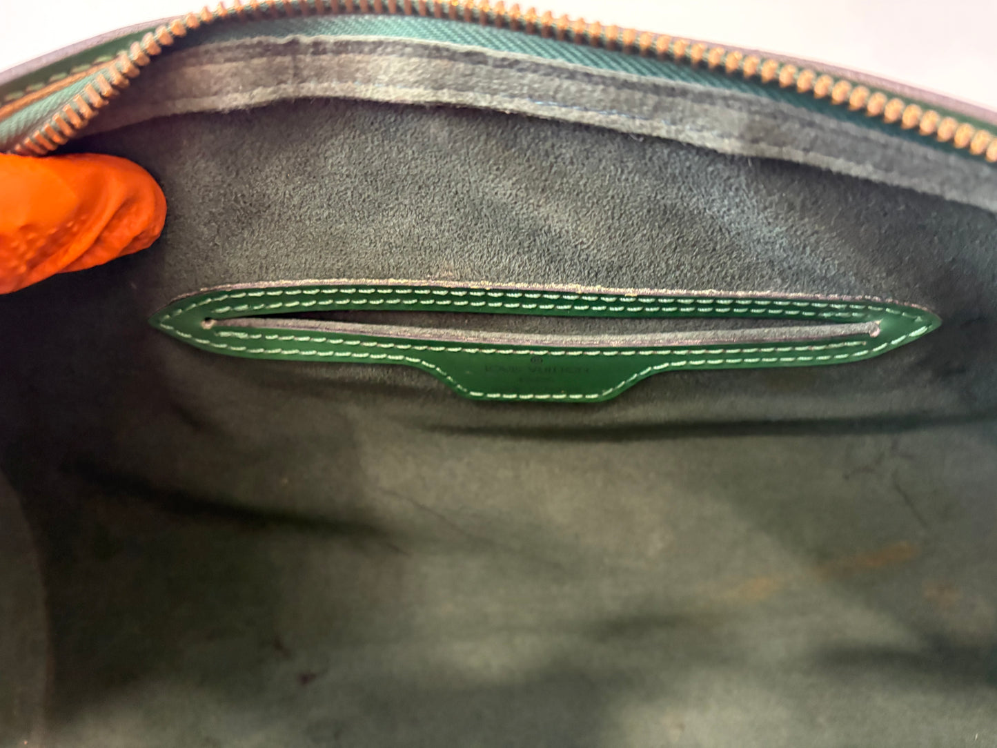 018206 - Louis Vuitton Green Epi