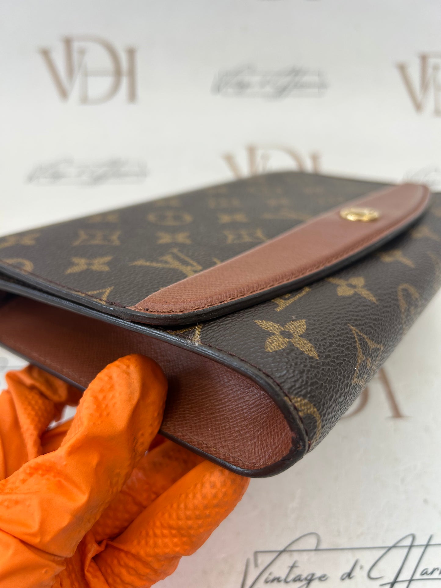 017114 - Louis Vuitton Bordeaux