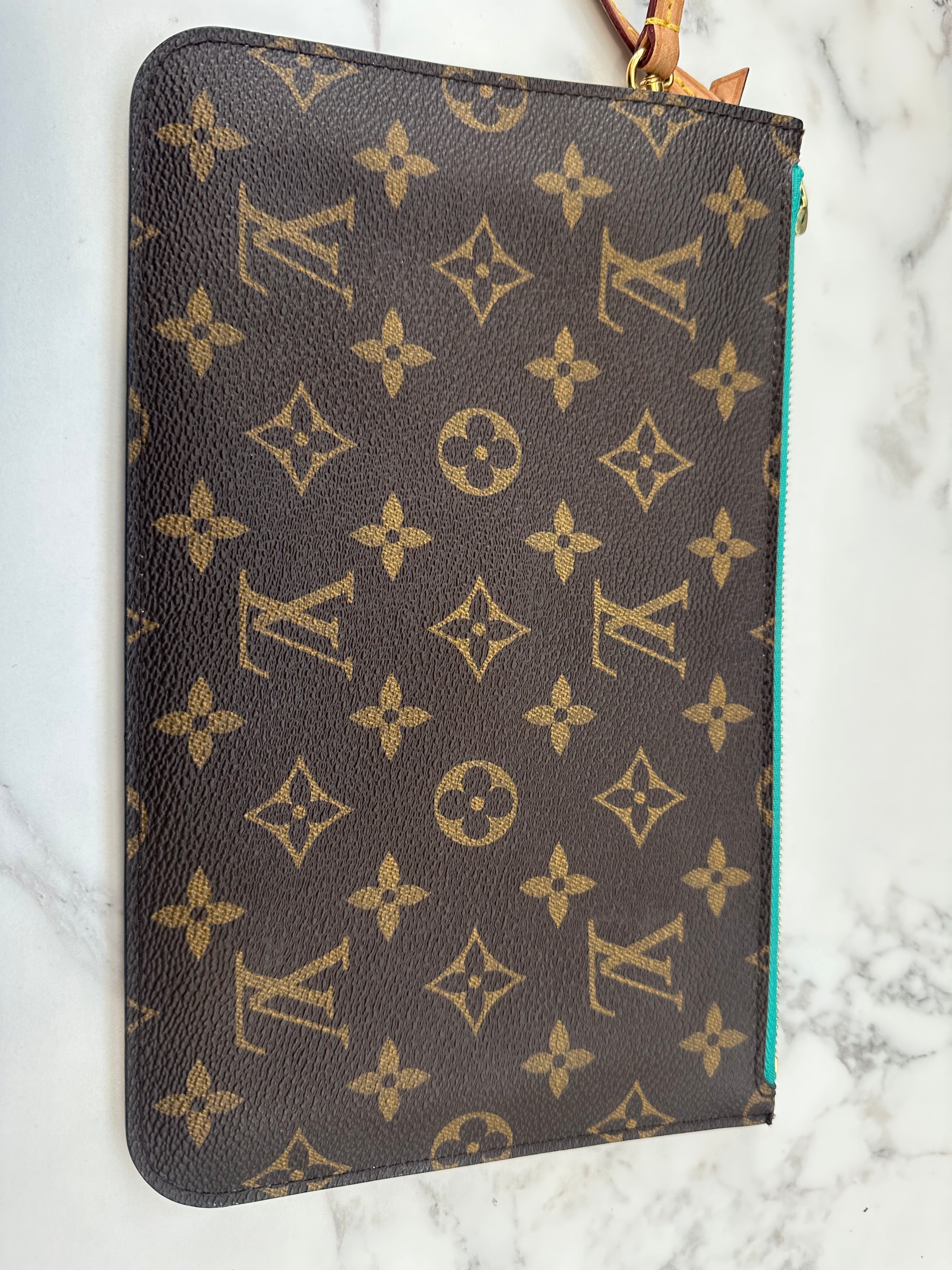 Louis Vuitton Neverfull MM Limited+Pochette