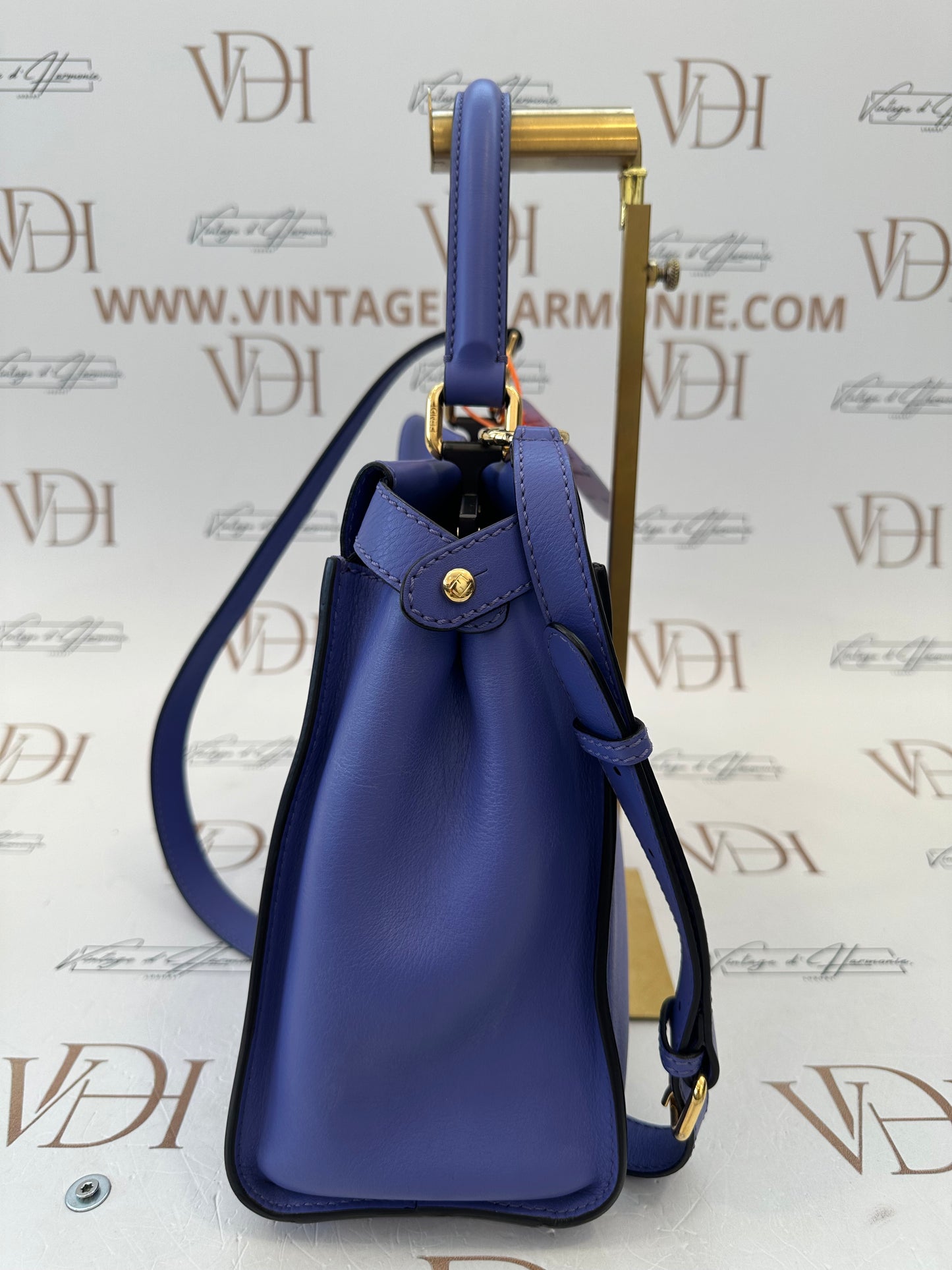 382676 - Fendi Peekaboo
