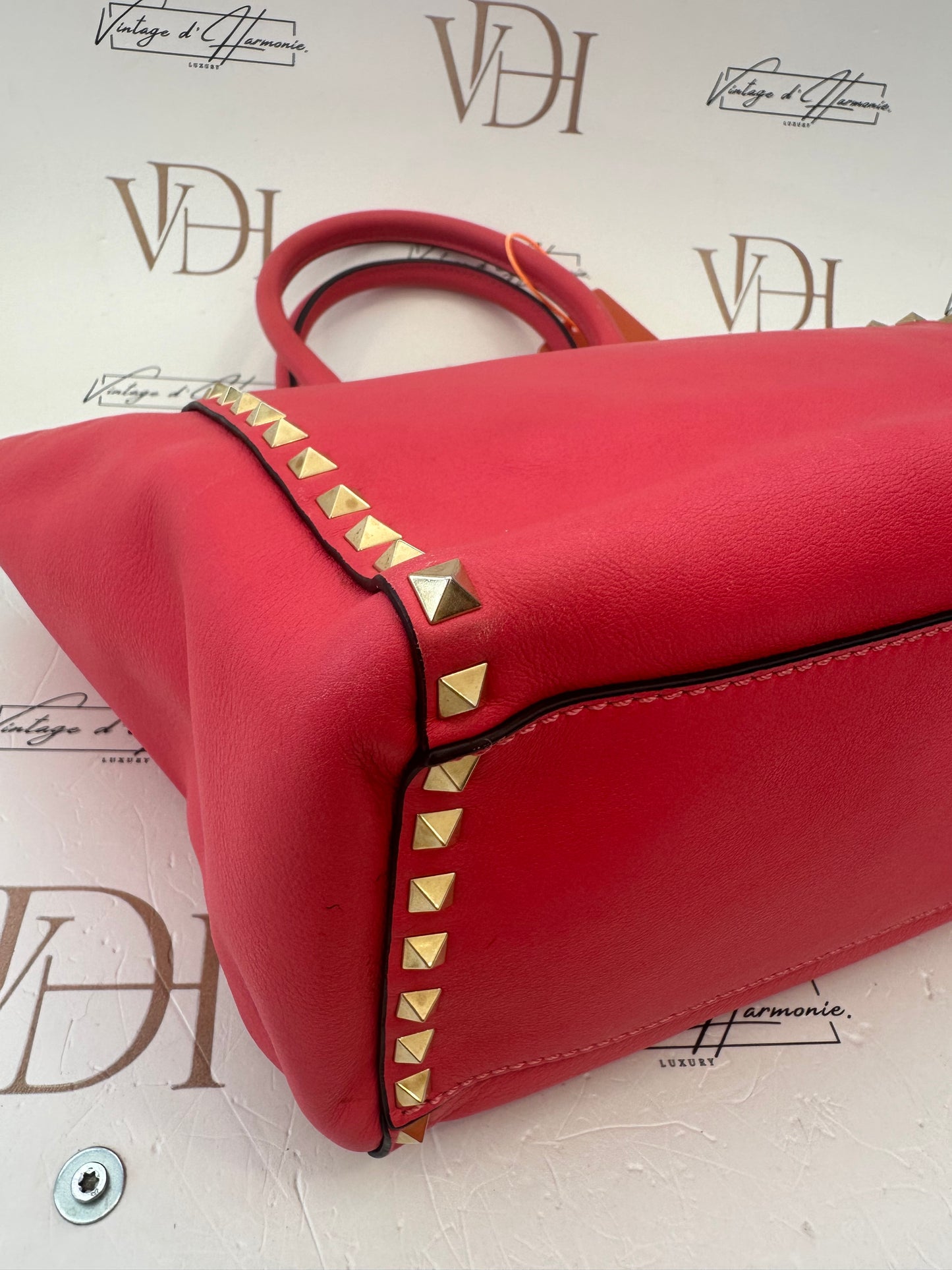 102610 - Valentino Rockstud