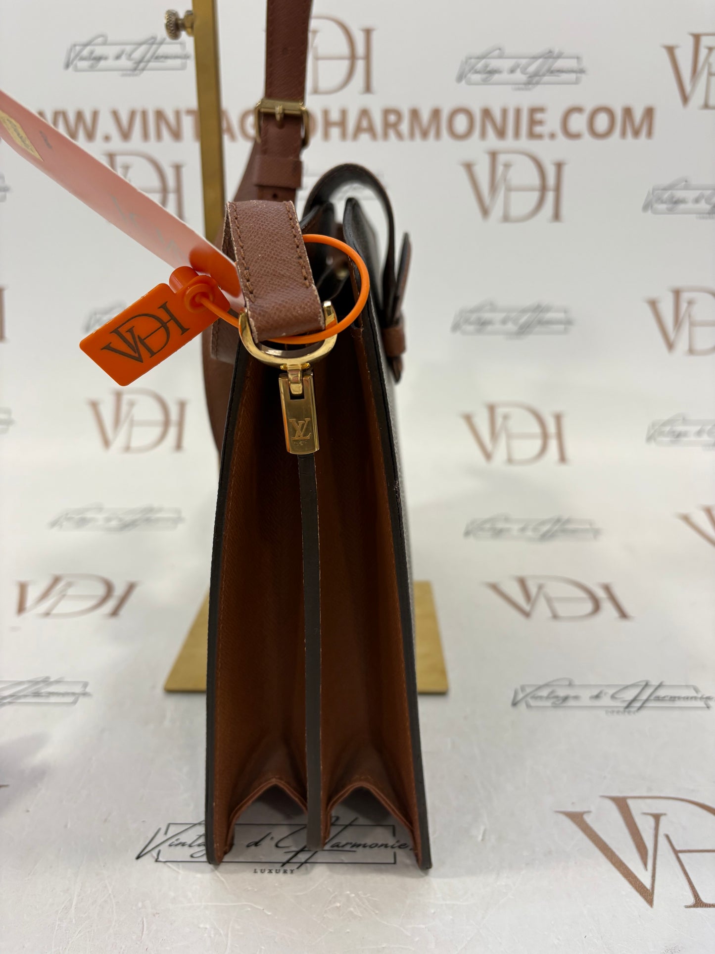 016947 - Louis Vuitton Kurcell