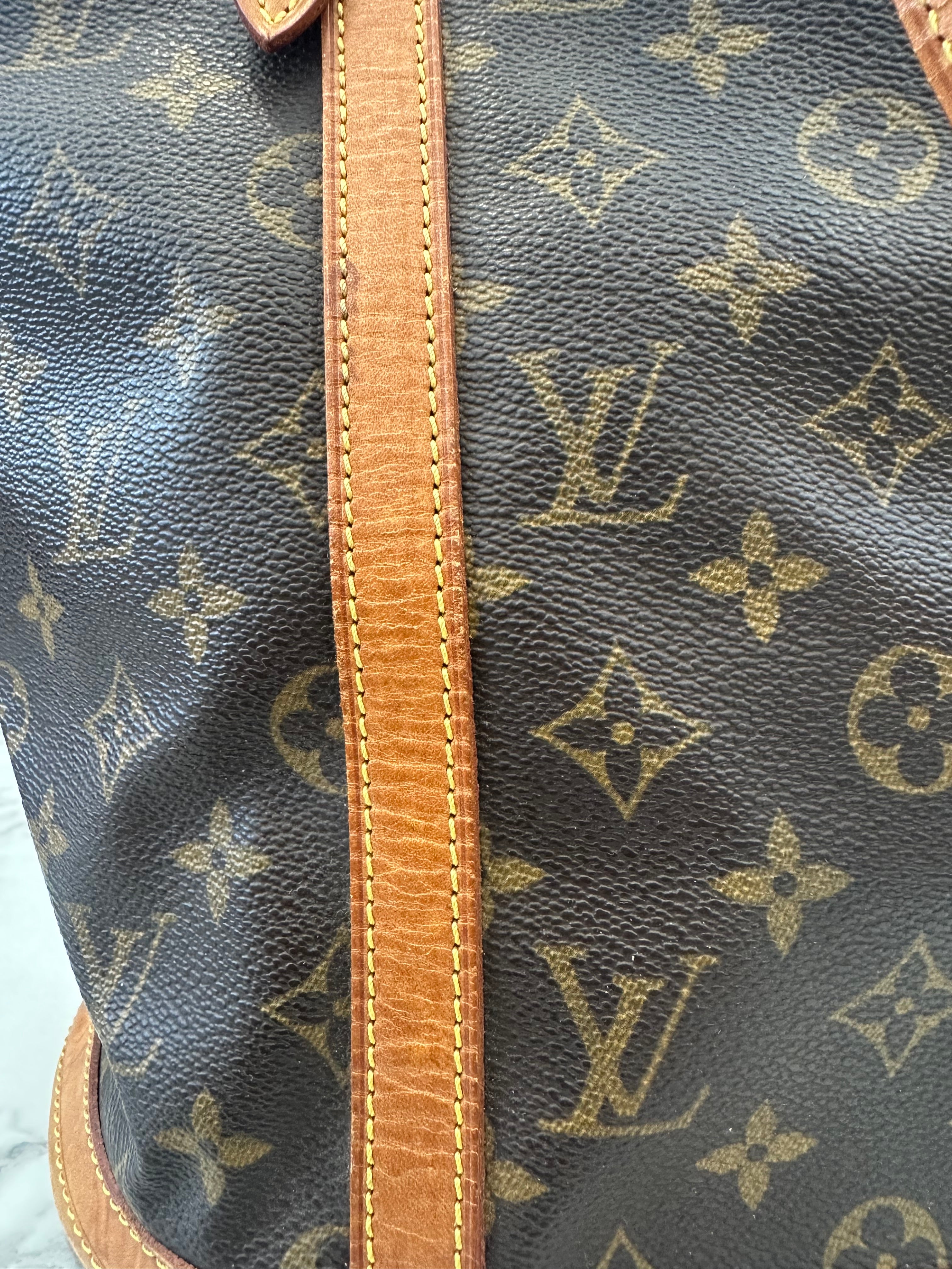 Louis Vuitton Bucket GM