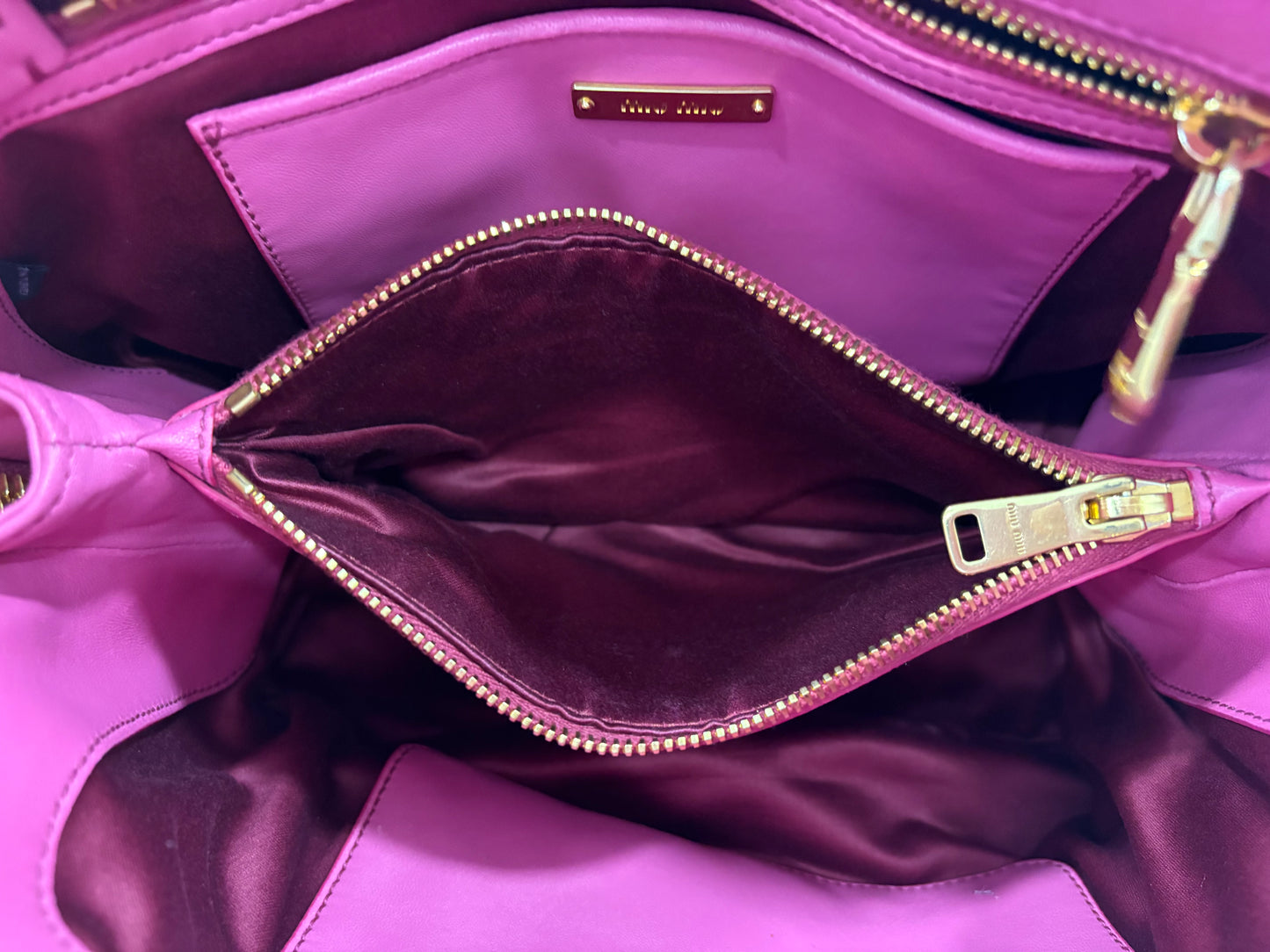 384328 - Miu Miu Pink
