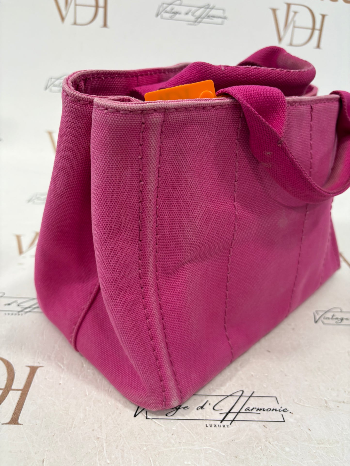 018335 - Prada Canapa