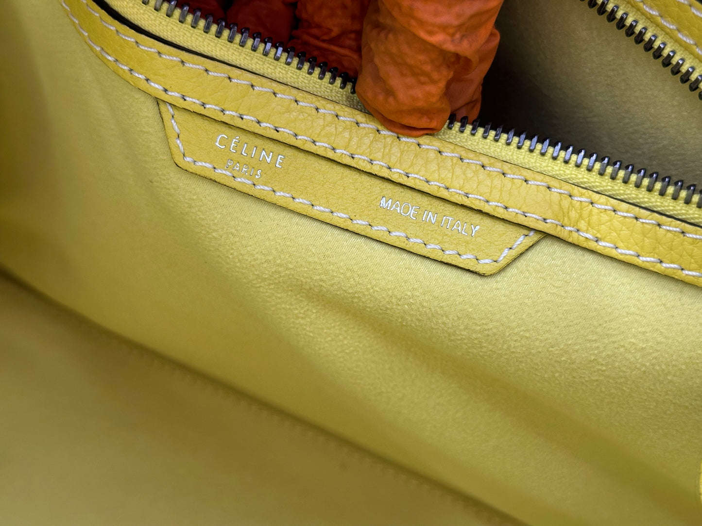384126 - Céline Luggage