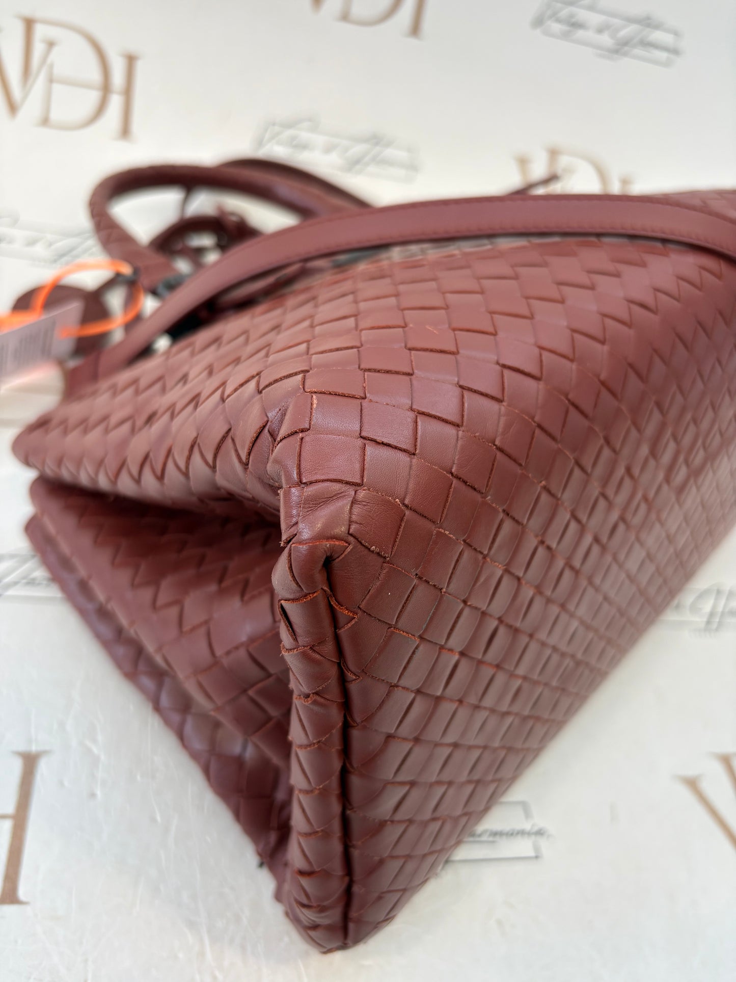 383695 - Bottega Veneta Roma