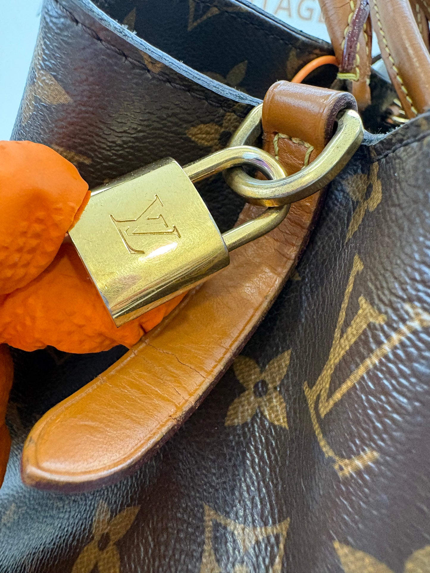 383168 - Louis Vuitton Mountaigne GM