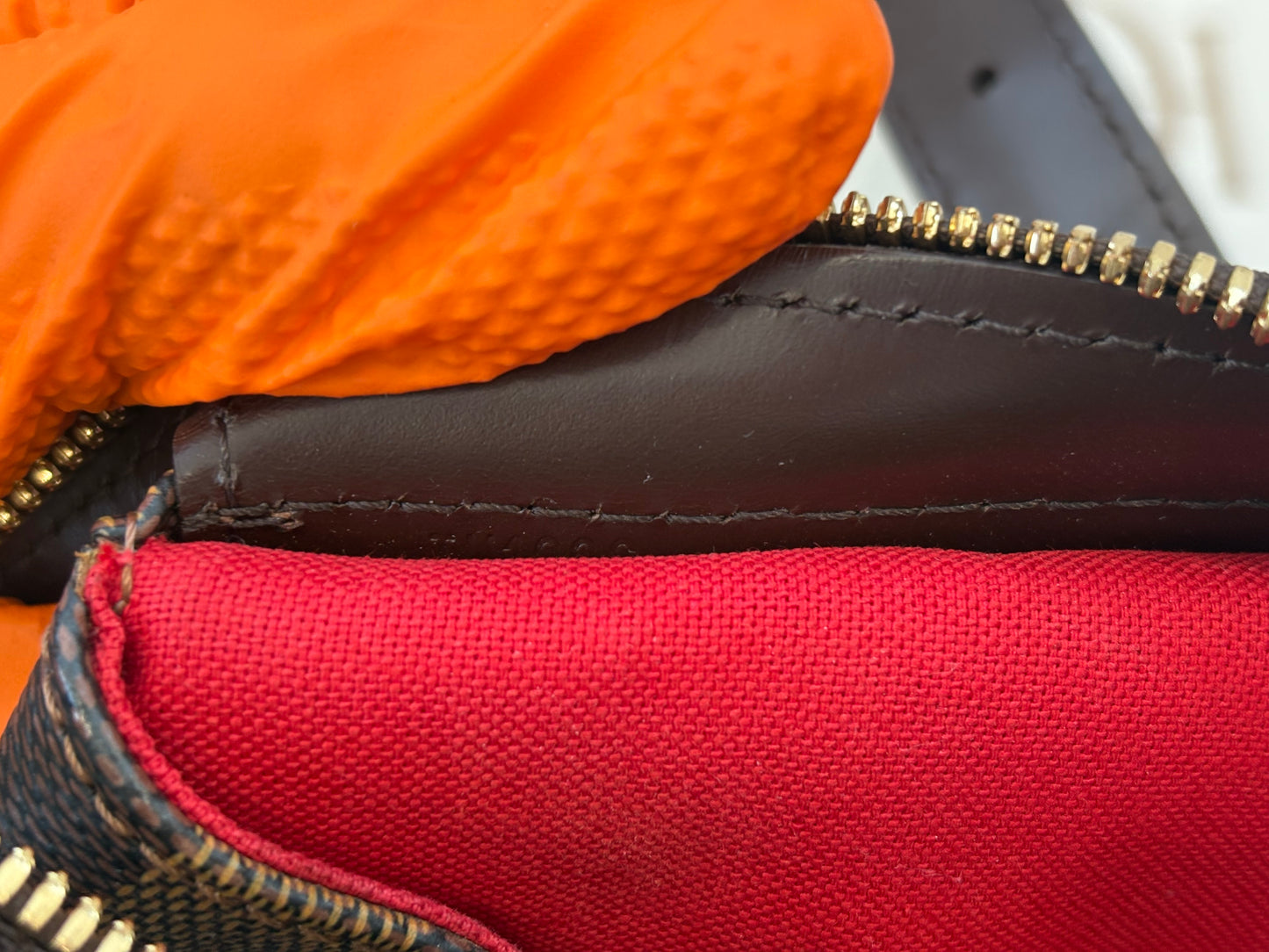 018829 - Louis Vuitton Chelsea