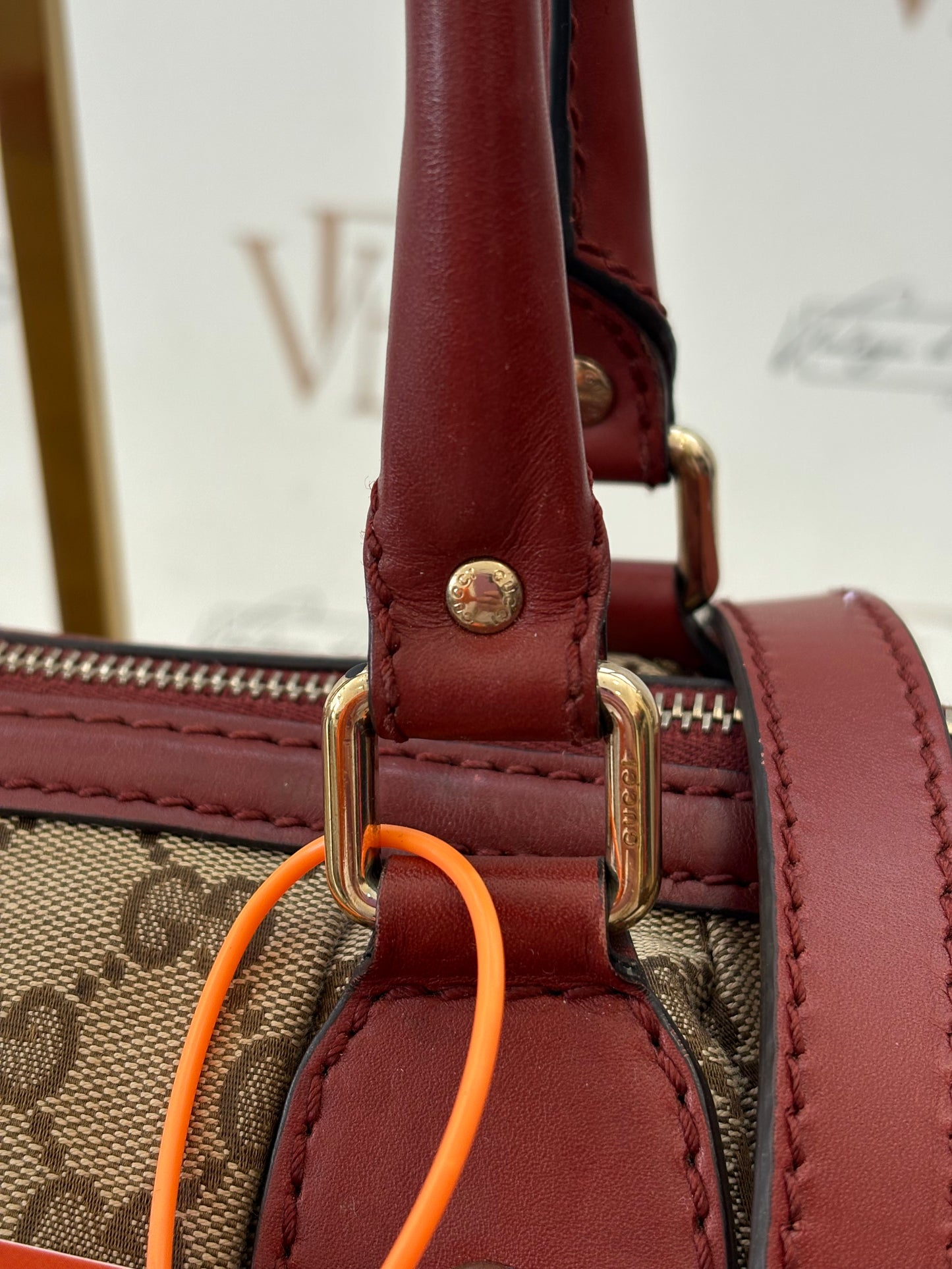 383800 - Gucci Sukey