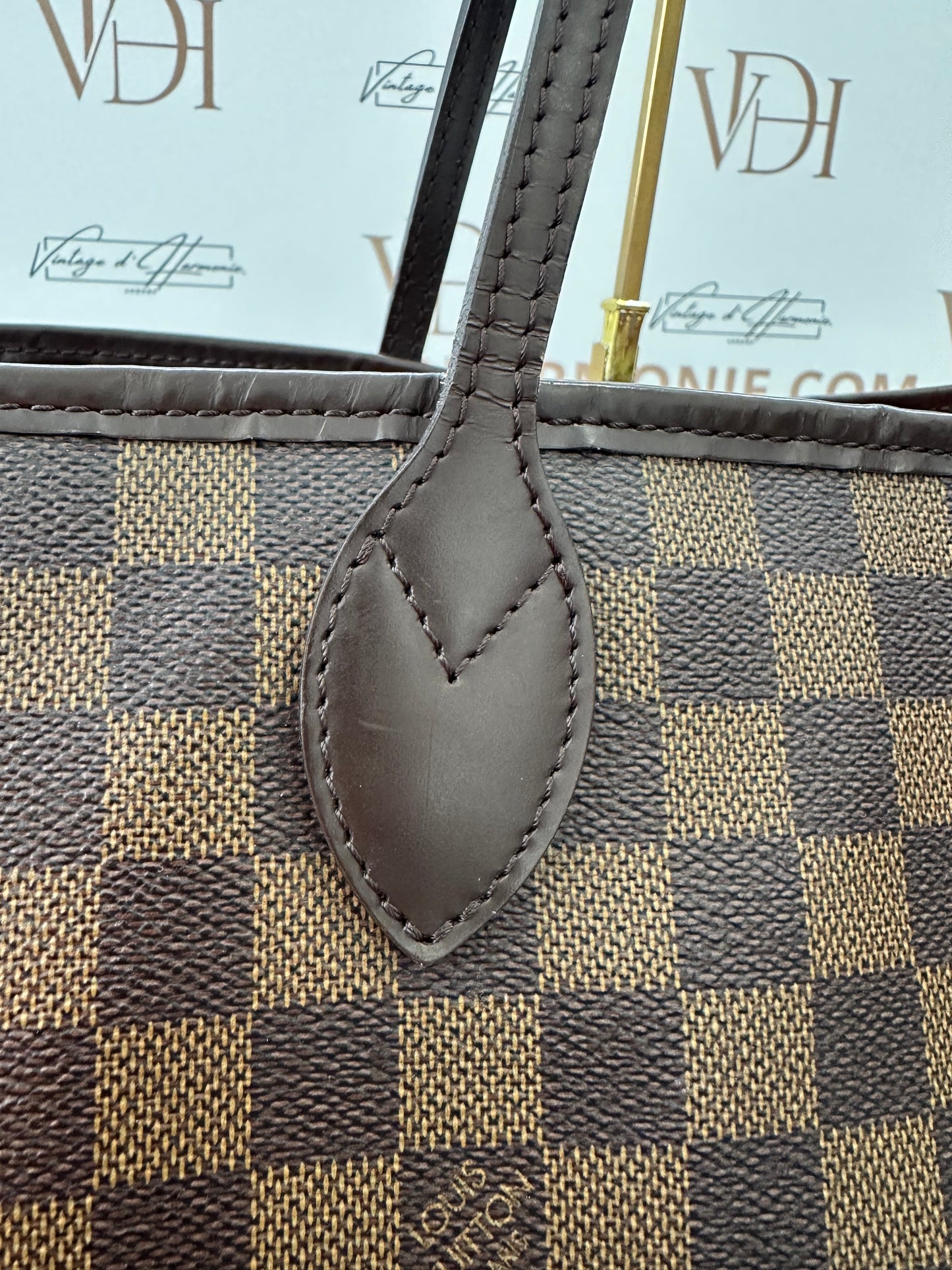 382247 - Louis Vuitton Neverfull