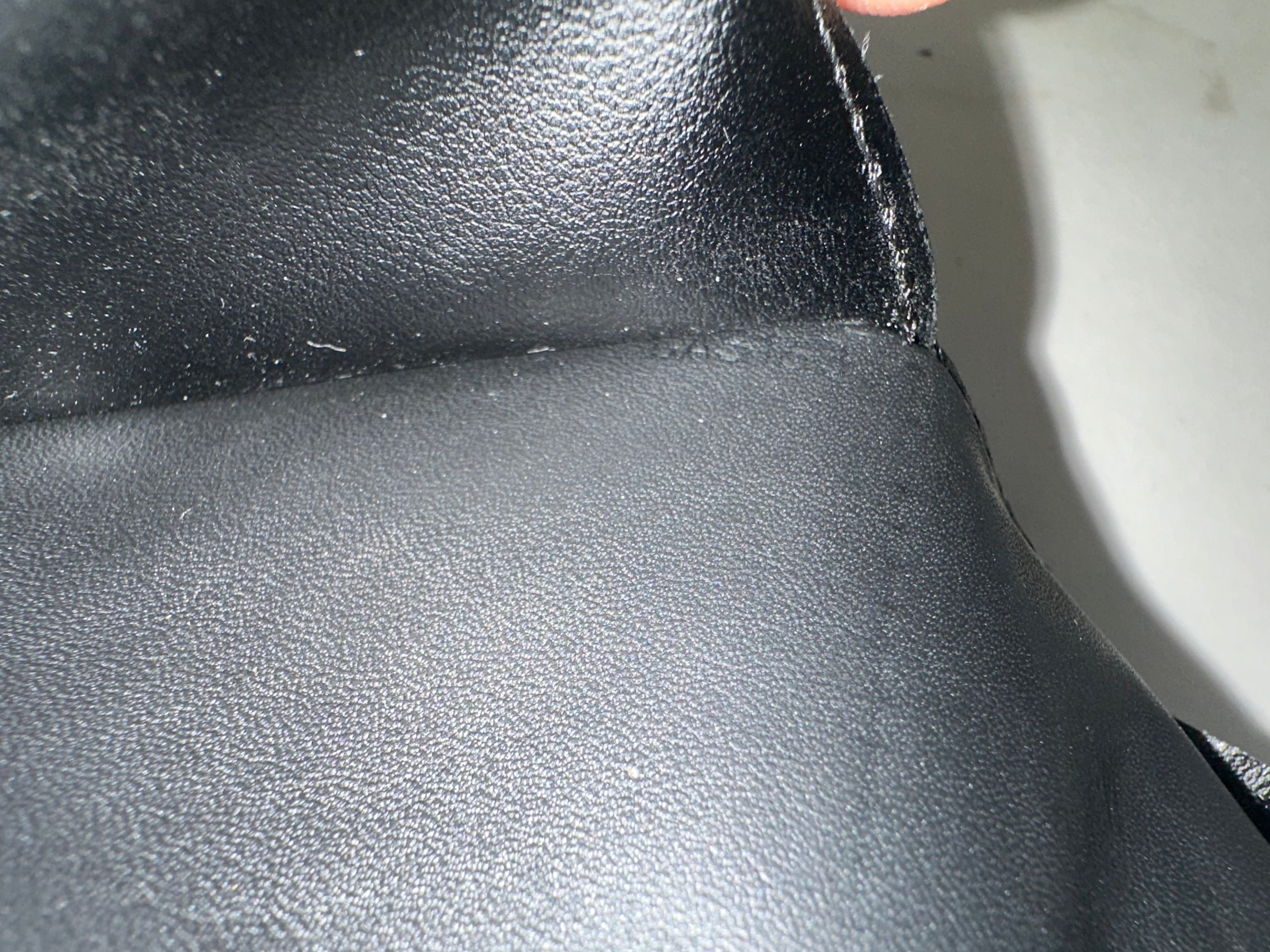 Louis Vuitton Damier