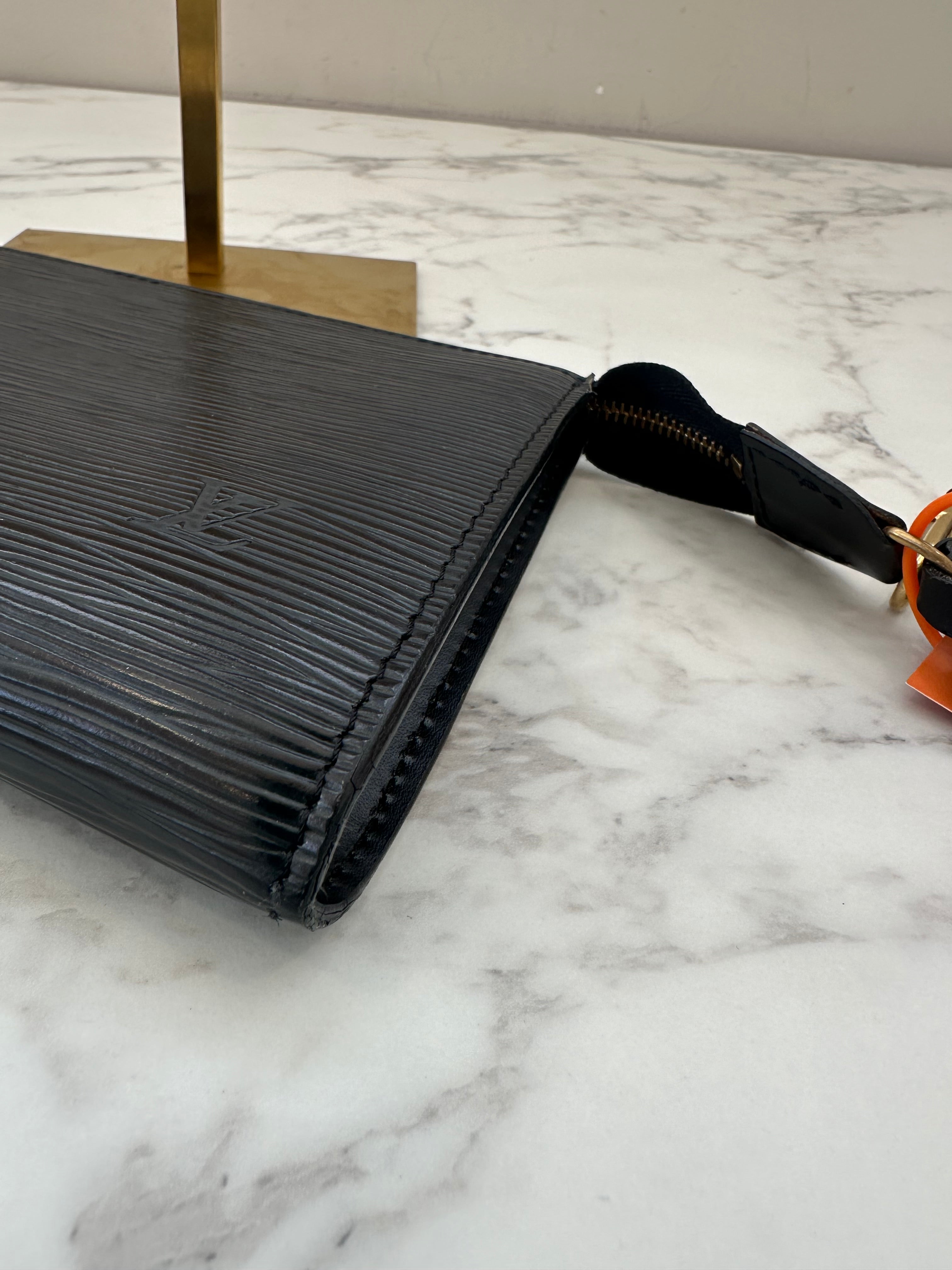 Louis Vuitton Epi Black Pochette