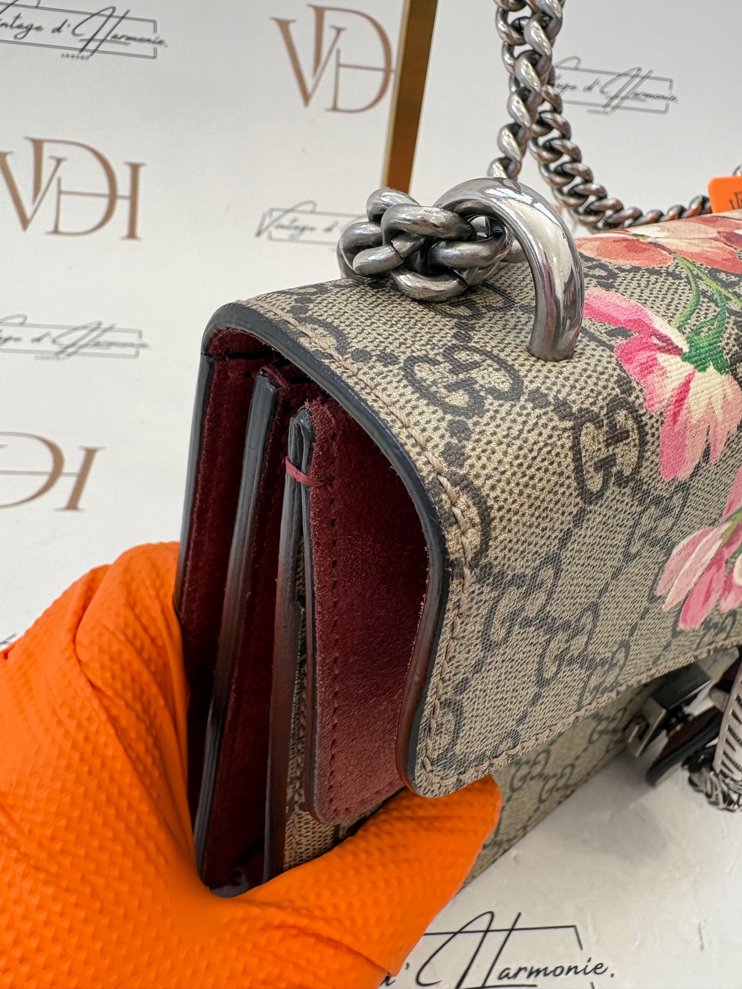 383195 - Gucci Dionysus