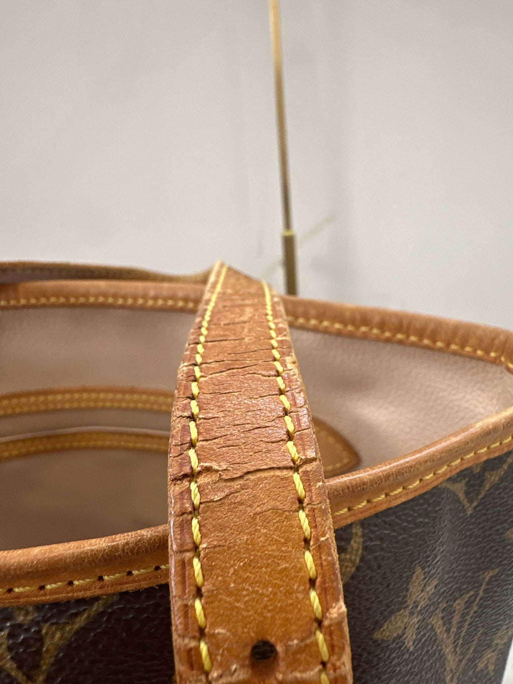 Louis Vuitton Bucket GM