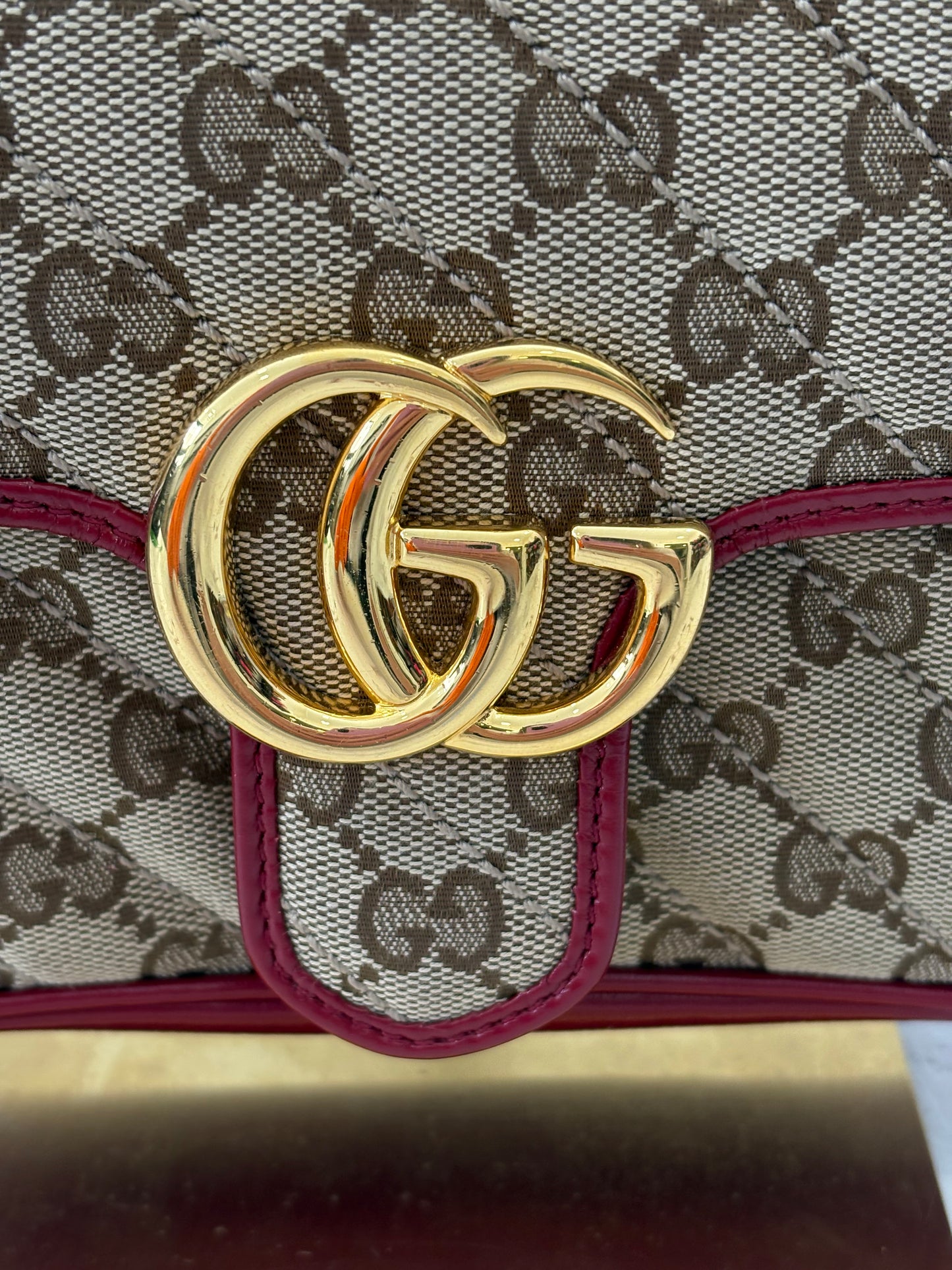 384191 - Gucci GG Marmont