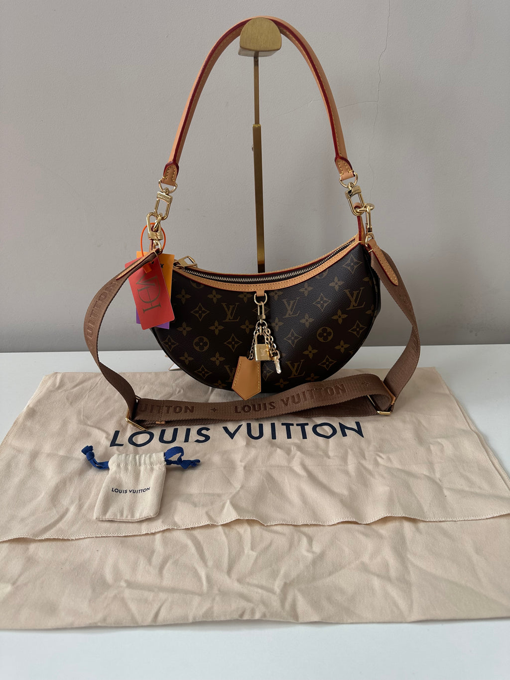 Louis Vuitton Looping