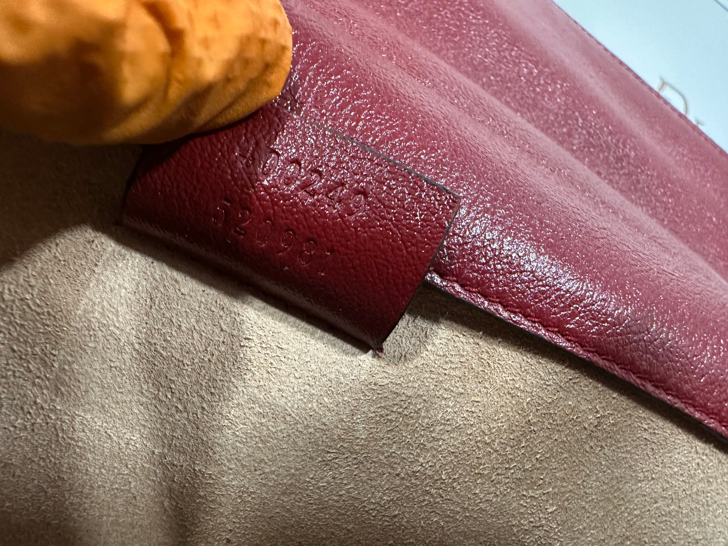 383136 - Gucci Dionysus