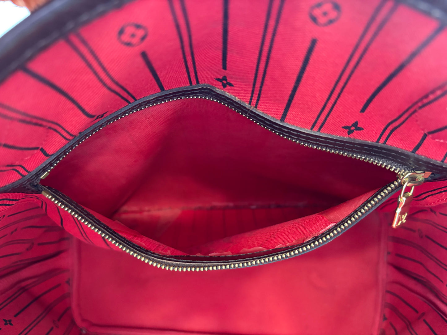 018581 - Louis Vuitton Neverfull MM