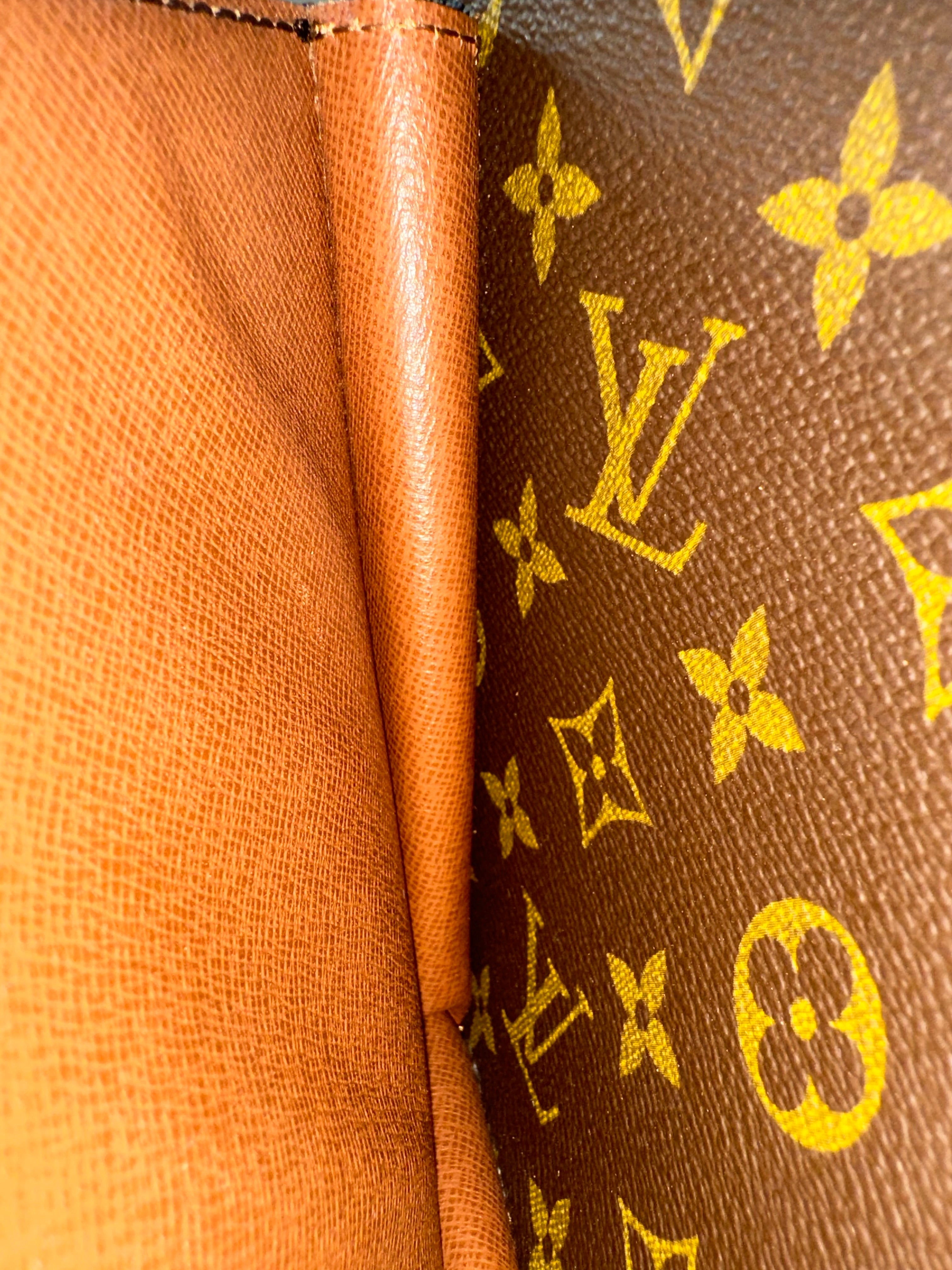 Louis Vuitton Monceau 28