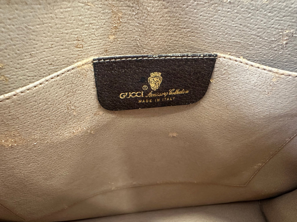 Gucci Pochette GG Supreme