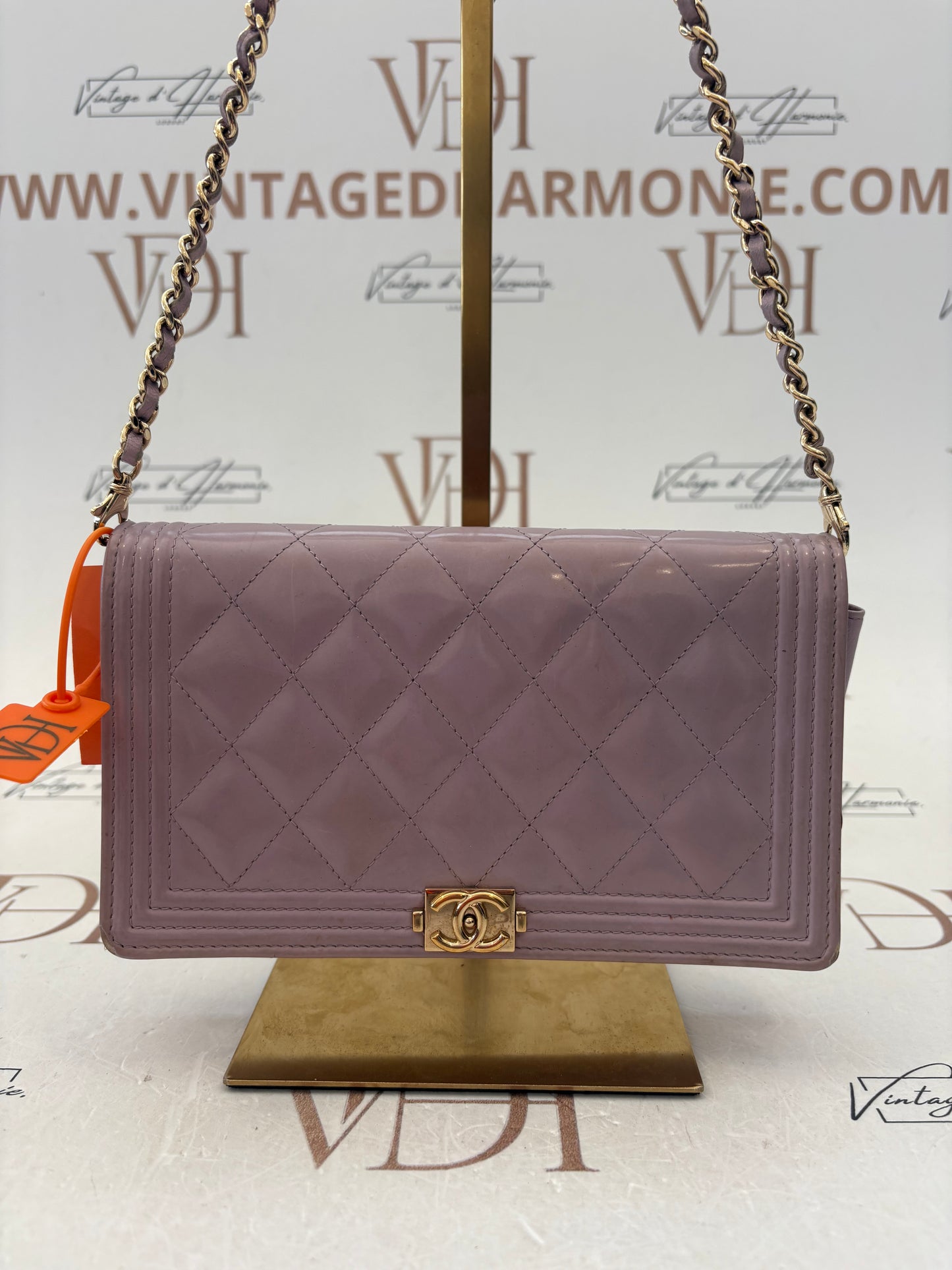 017938 - Chanel Leboy