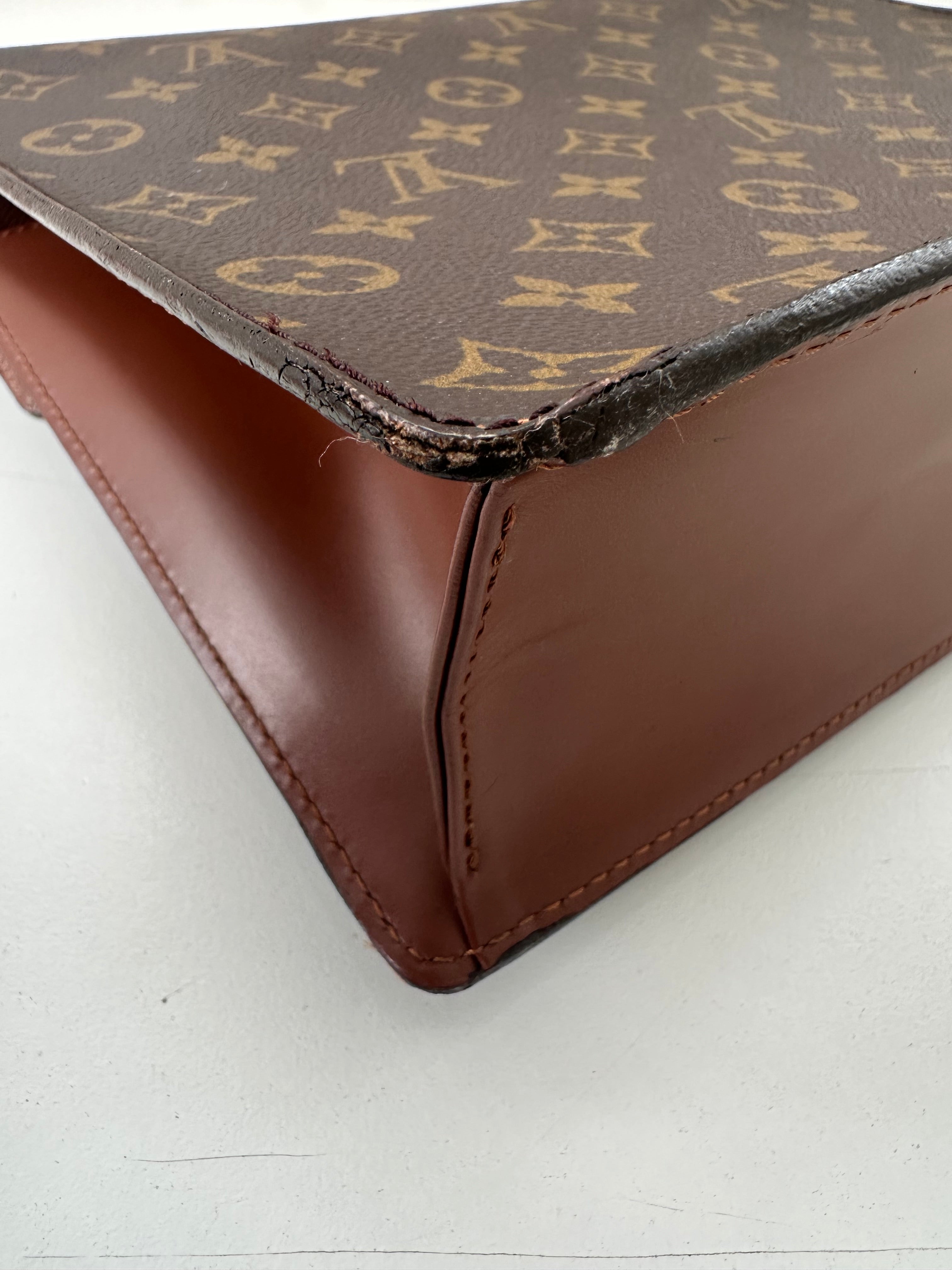 Louis Vuitton Monceau 28