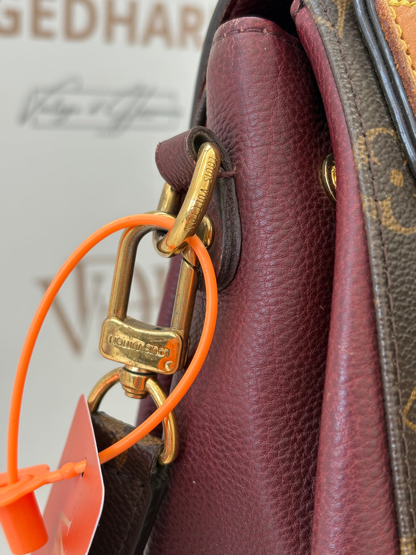383506 - Louis Vuitton Eden