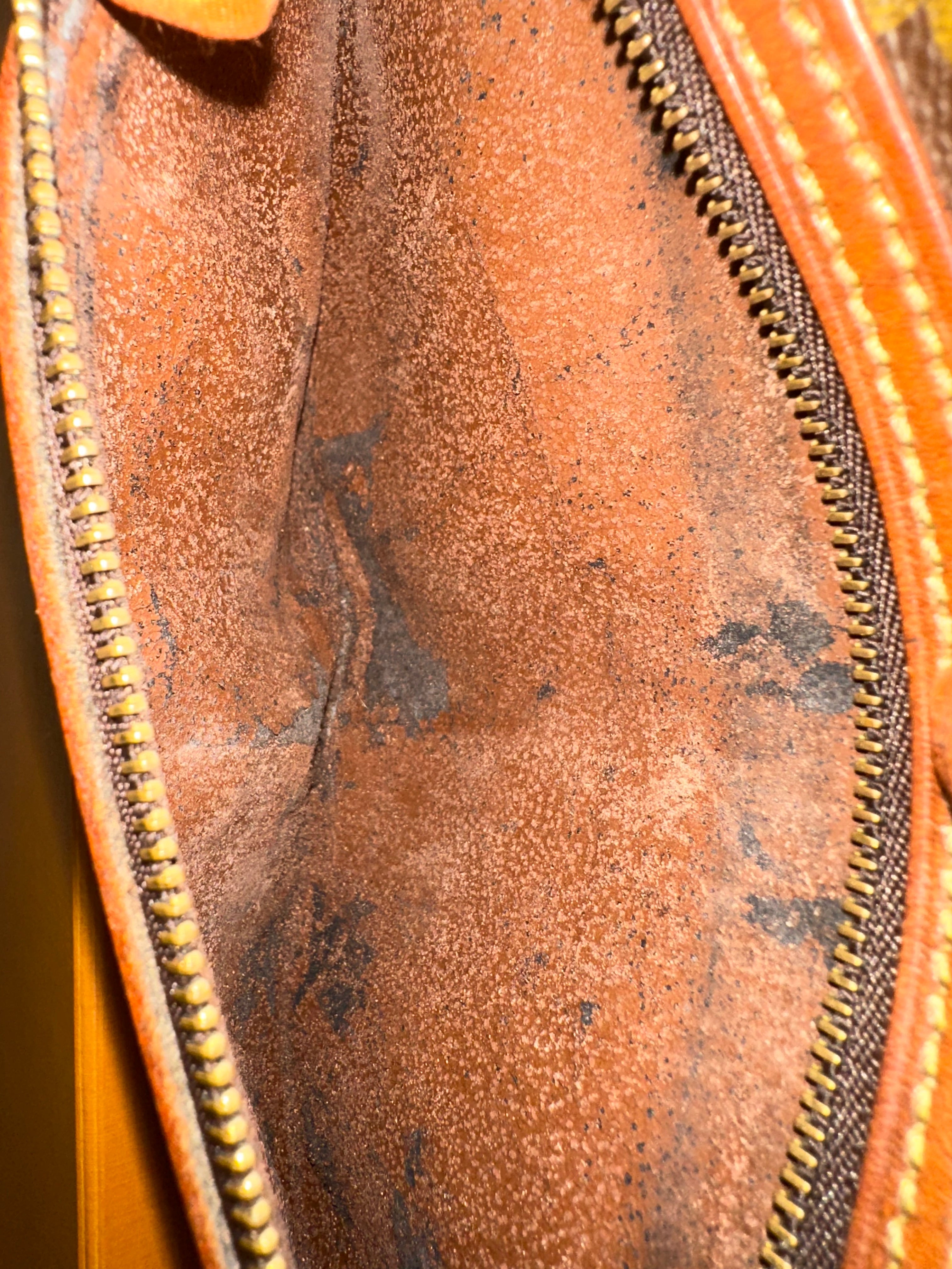 Louis Vuitton Dragonne GM