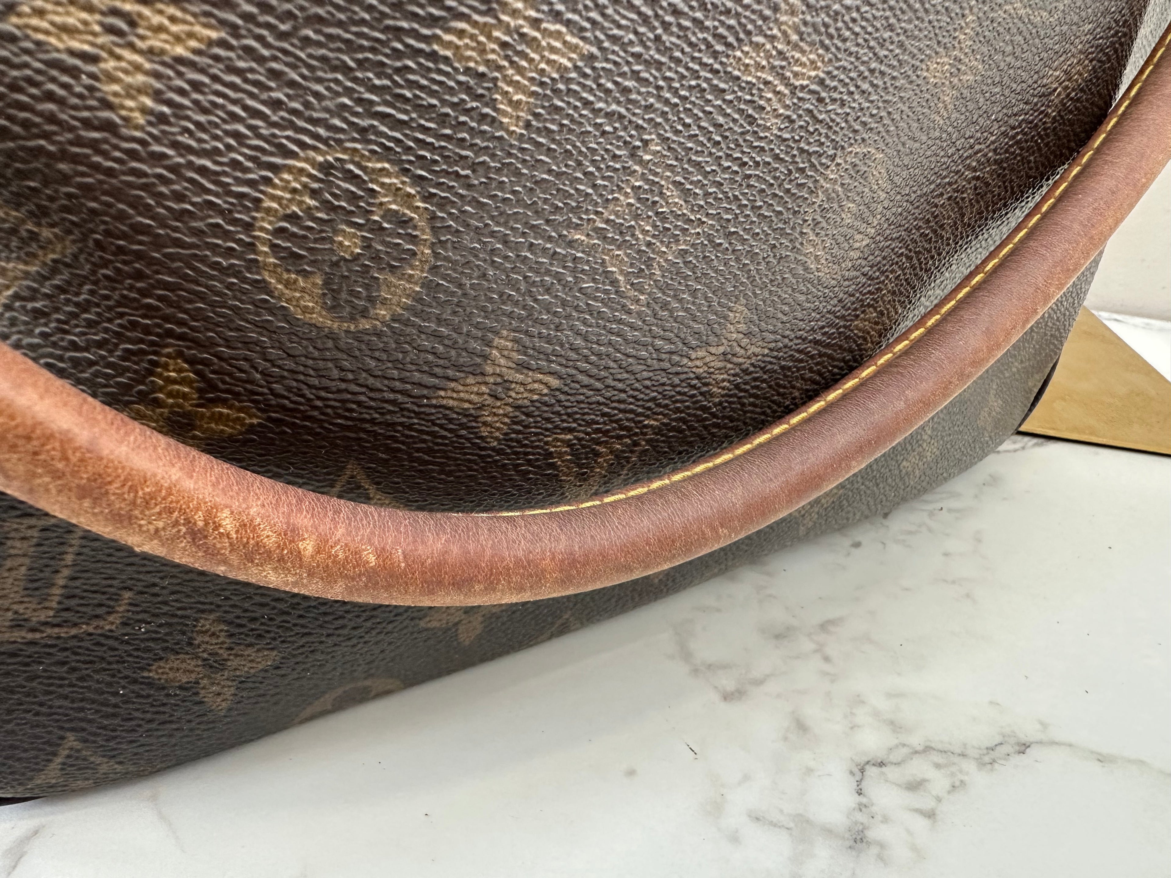 Louis Vuitton Looping GM