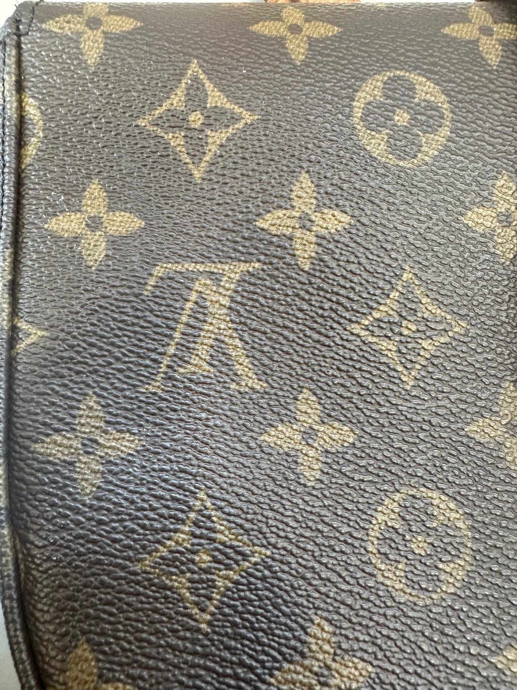 Louis Vuitton Chantilly MM