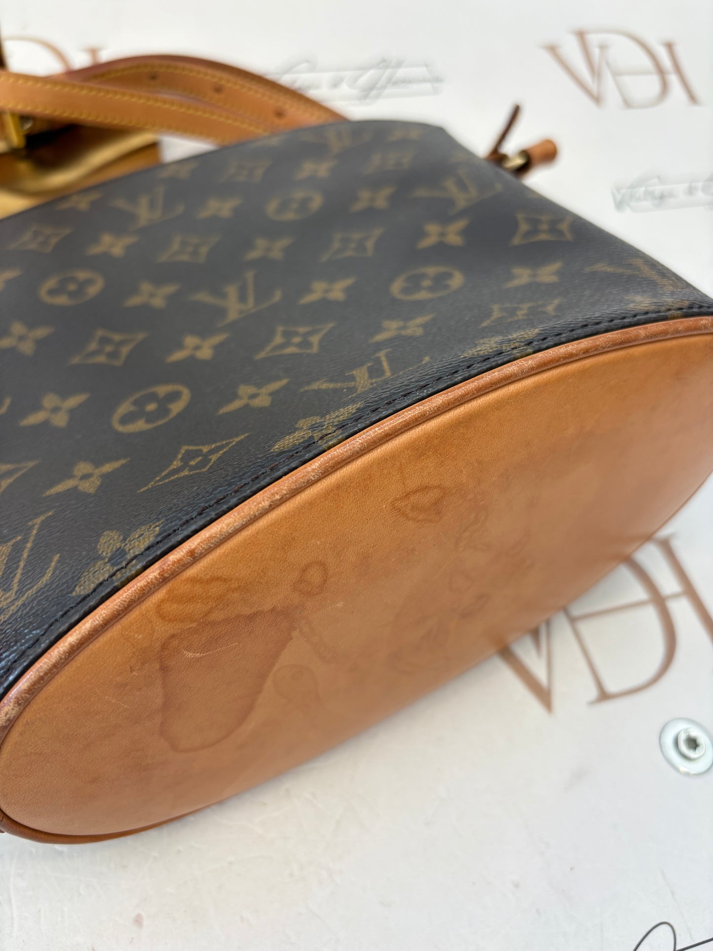 018943 - Louis Vuitton Drouot