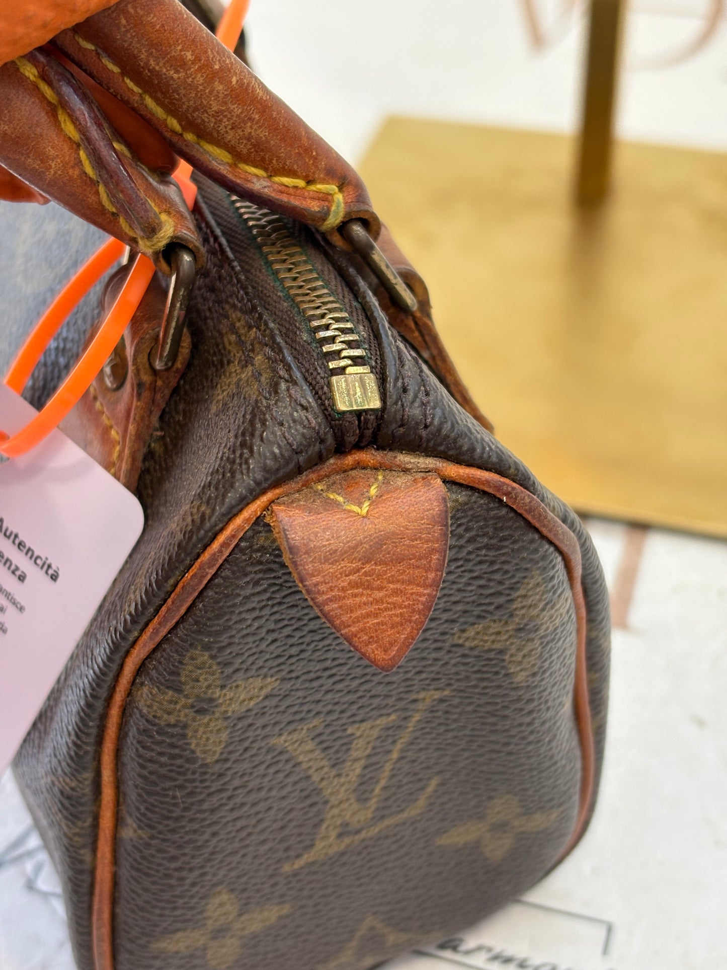 018358 - Louis Vuitton Speedy Nano