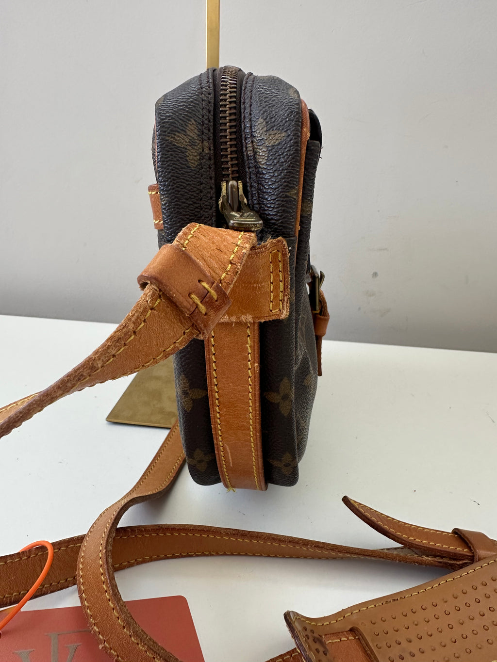 Louis Vuitton Jeune Fille