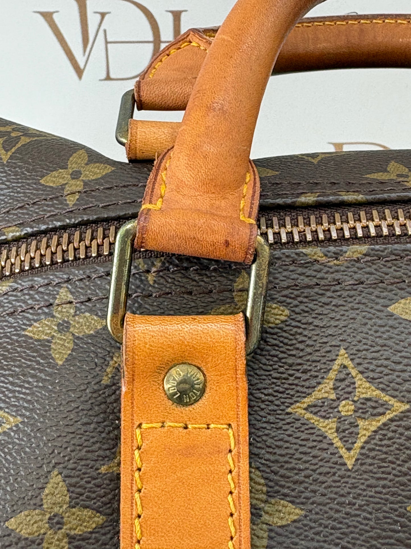 018698 - Louis Vuitton Keepall Bandouliere