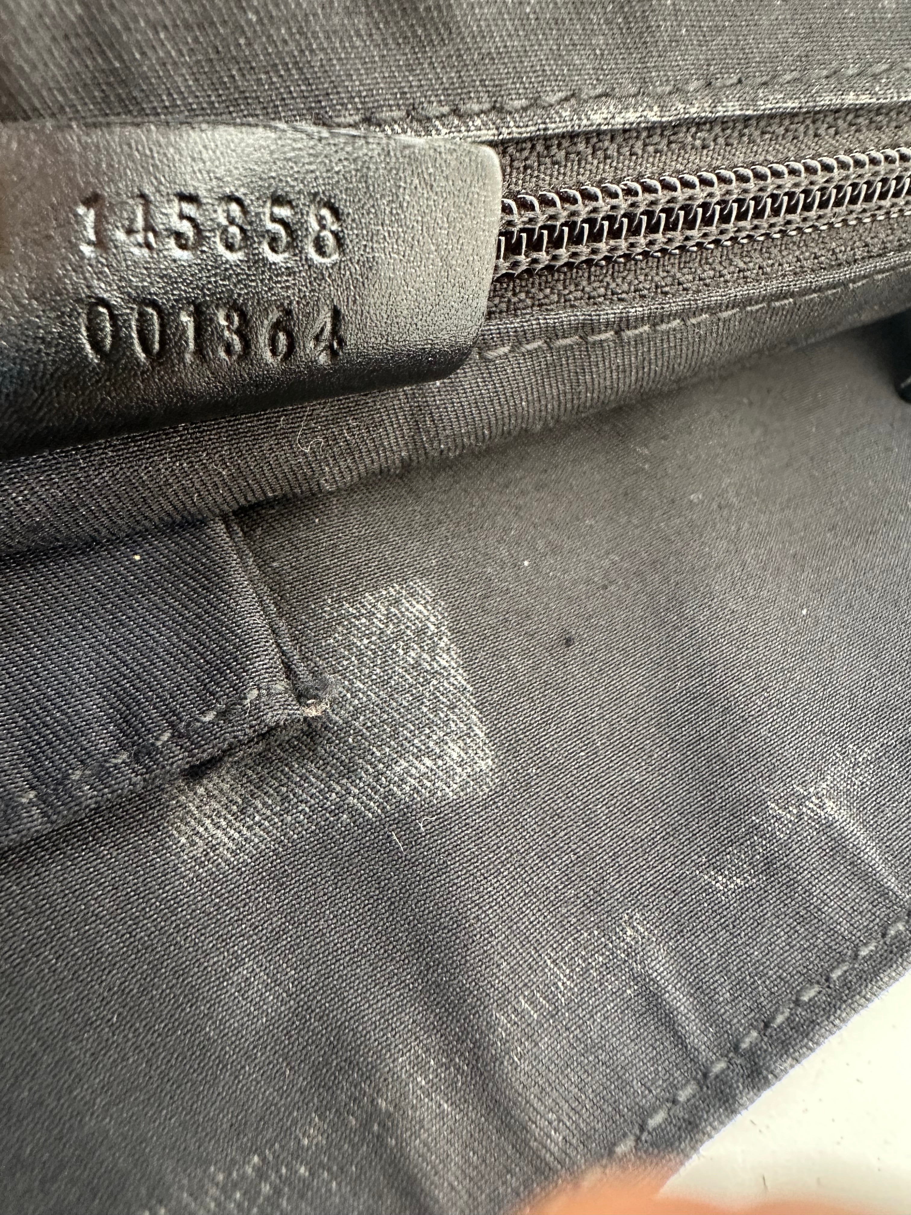 Gucci Messenger Black