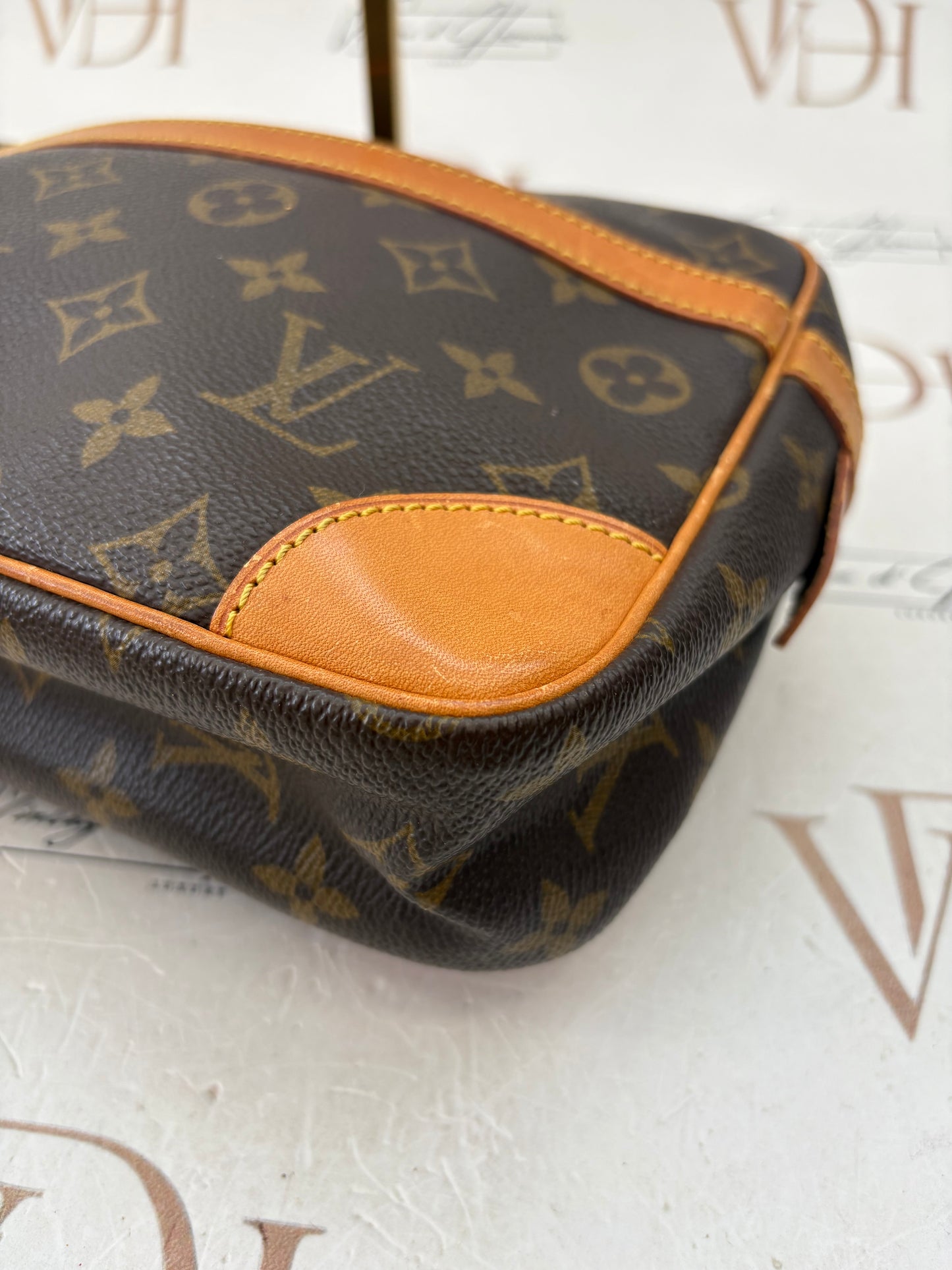 018543 - Louis Vuitton Compiegne 28