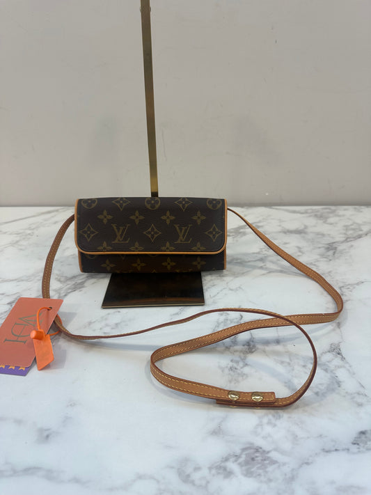 Louis Vuitton Pochette Twin PM