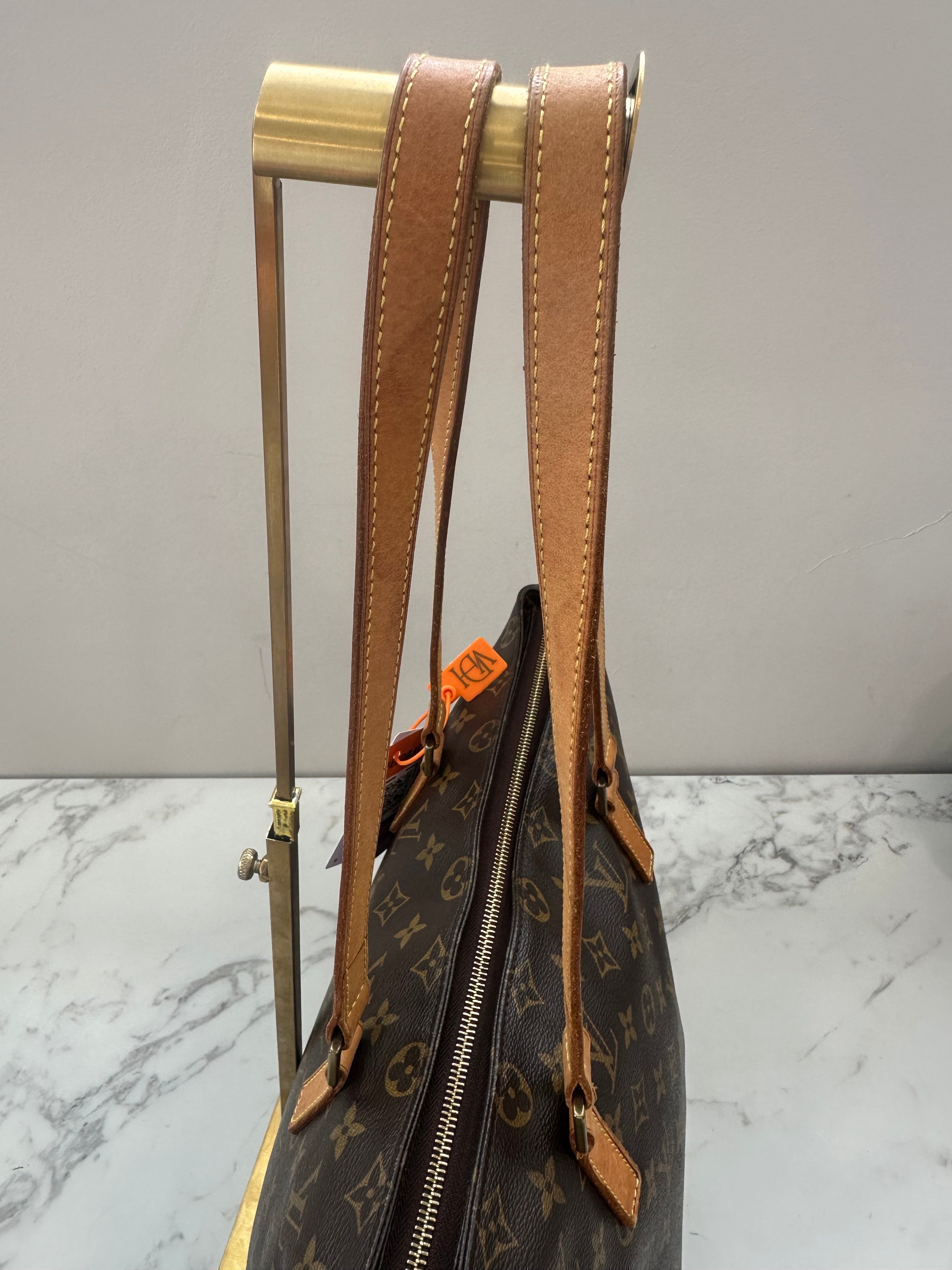 Louis Vuitton Cabas Mezzo