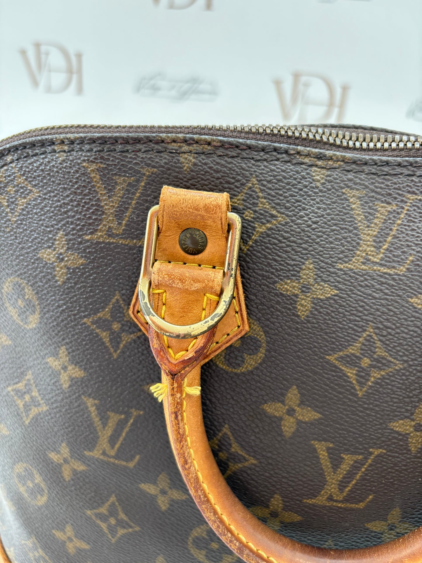 018331 - Louis Vuitton Alma