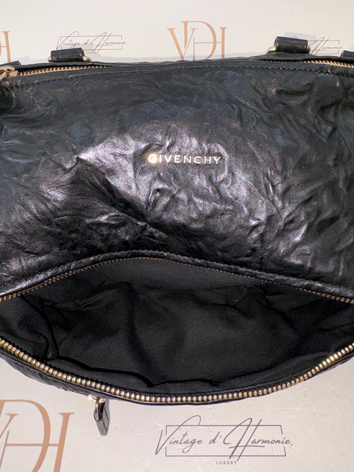 384261 - Givenchy Pandora