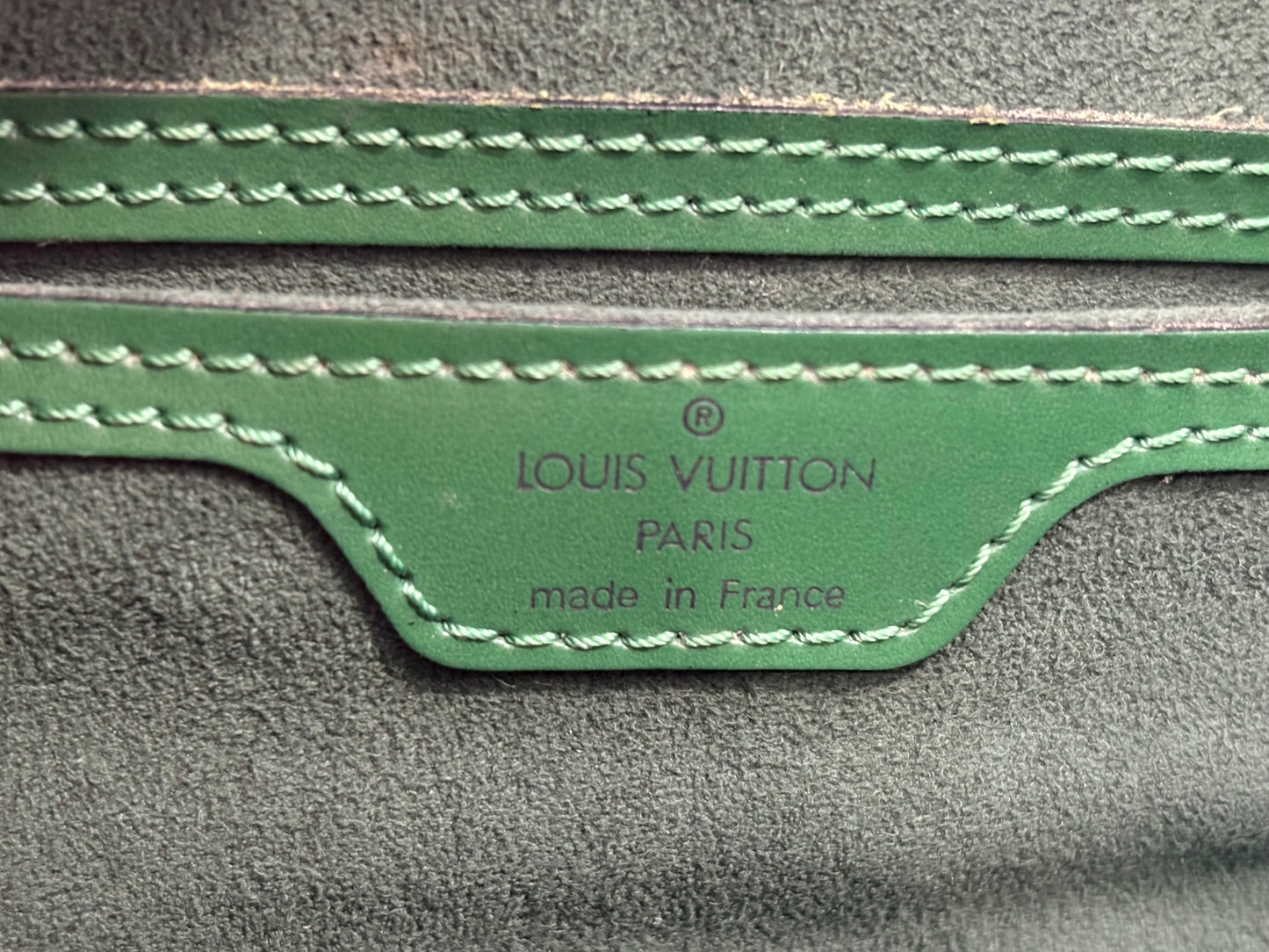 018206 - Louis Vuitton Green Epi