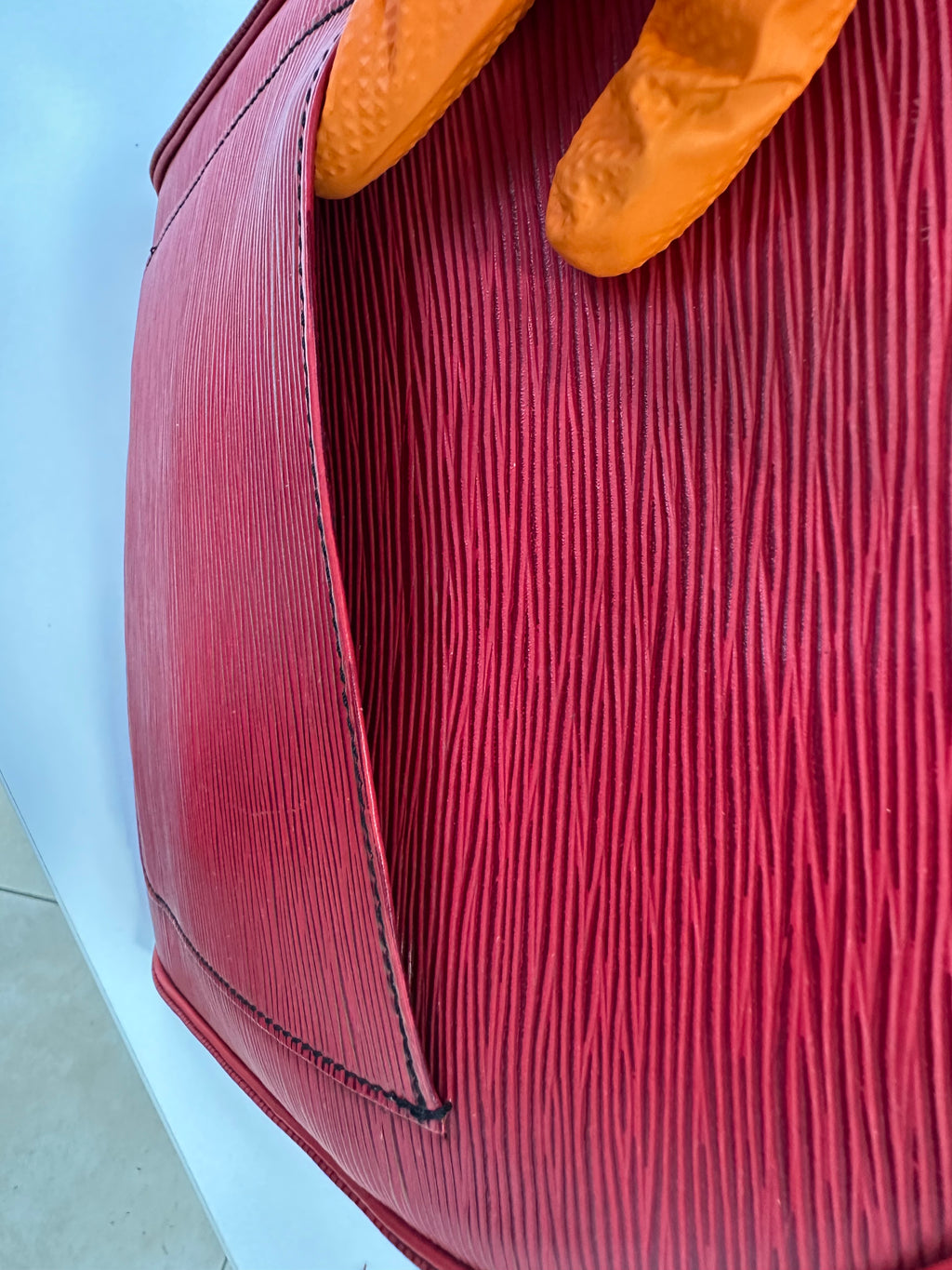 Louis Vuitton Keepall 50 Red Epi